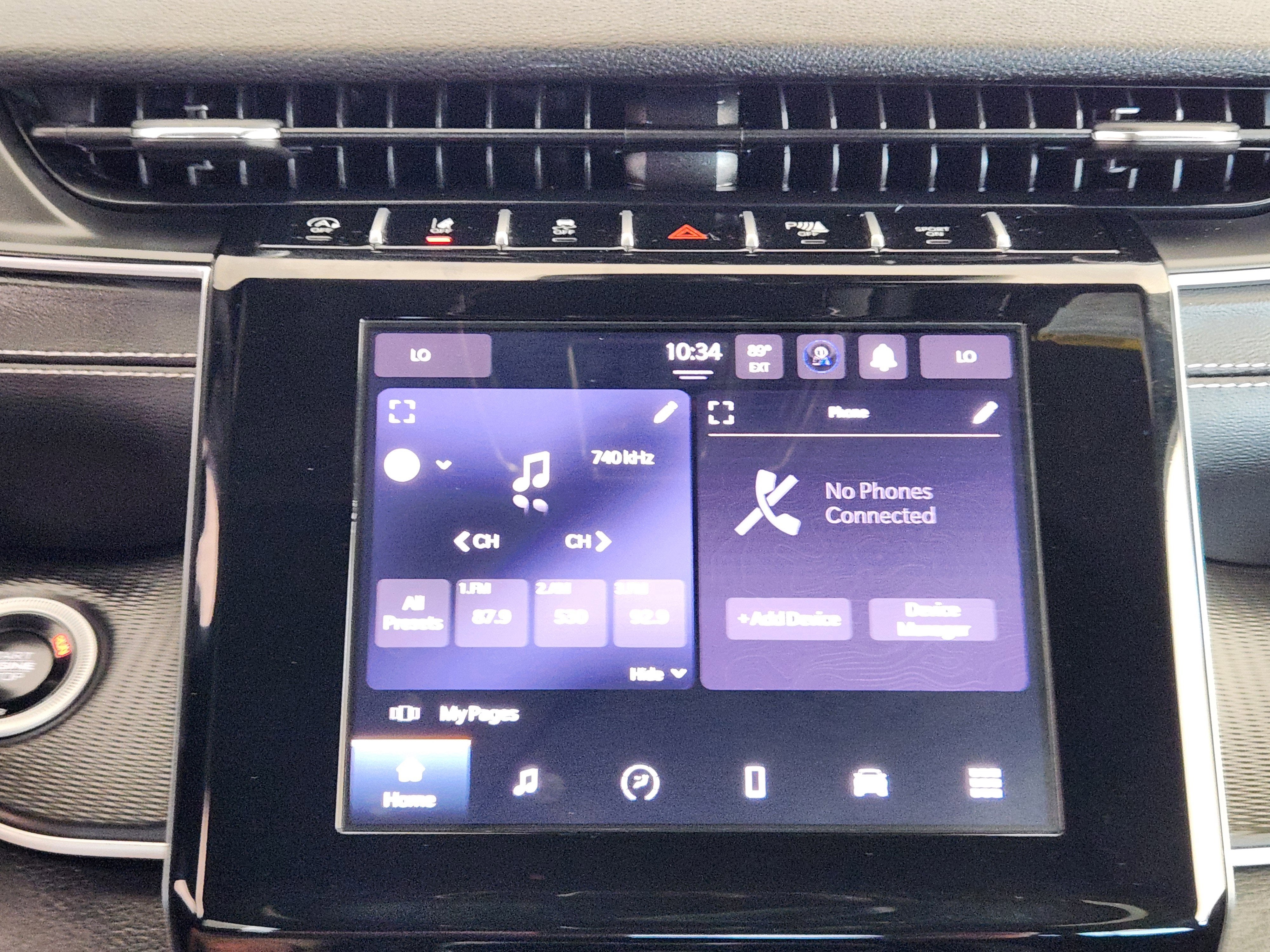 2025 Jeep Grand Cherokee Laredo X 4x2