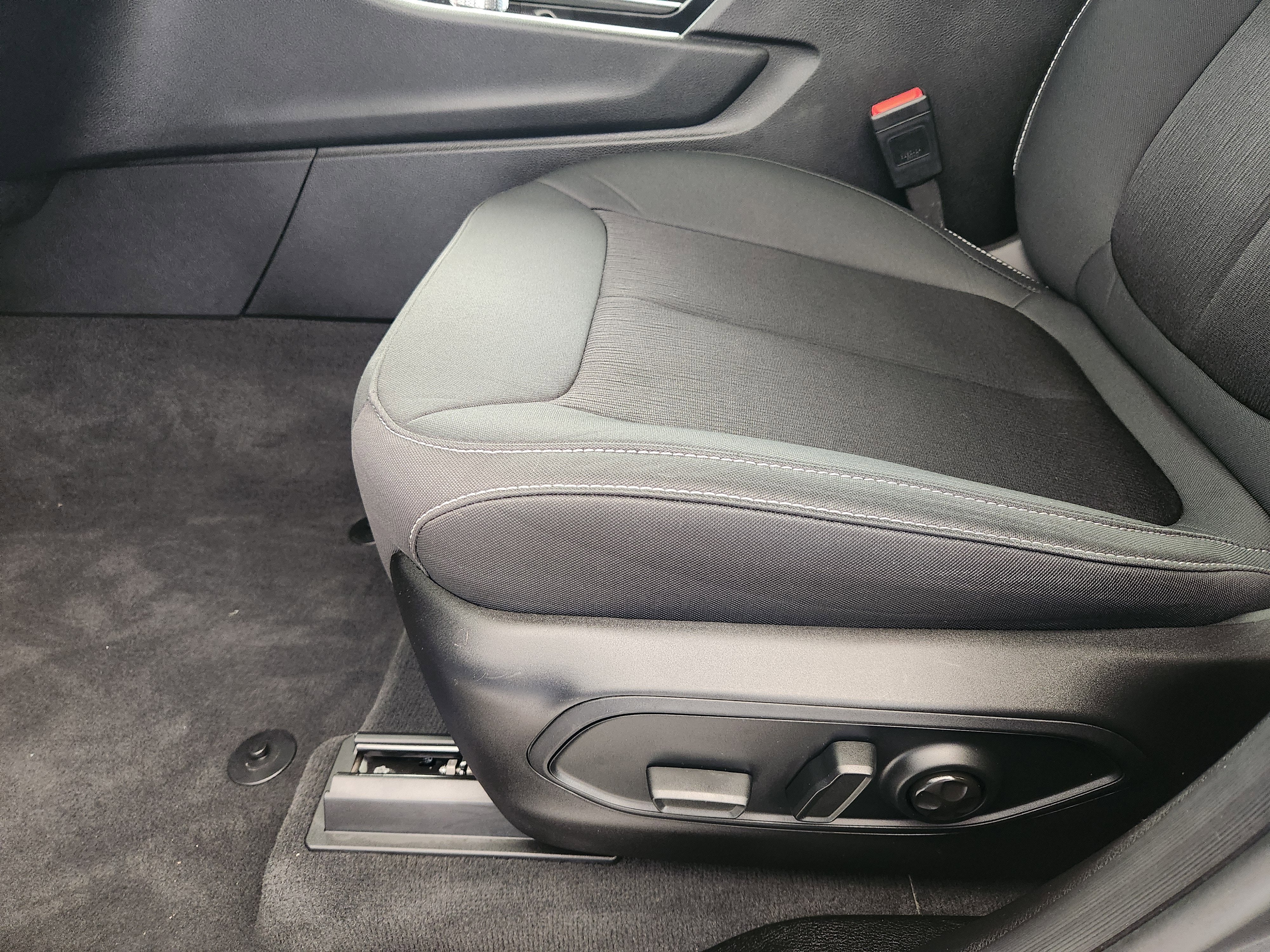 2025 Jeep Grand Cherokee Laredo X 4x2