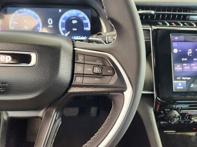 2025 Jeep Grand Cherokee Laredo X 4x2