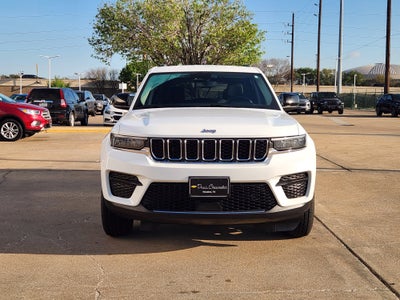 2024 Jeep Grand Cherokee Laredo
