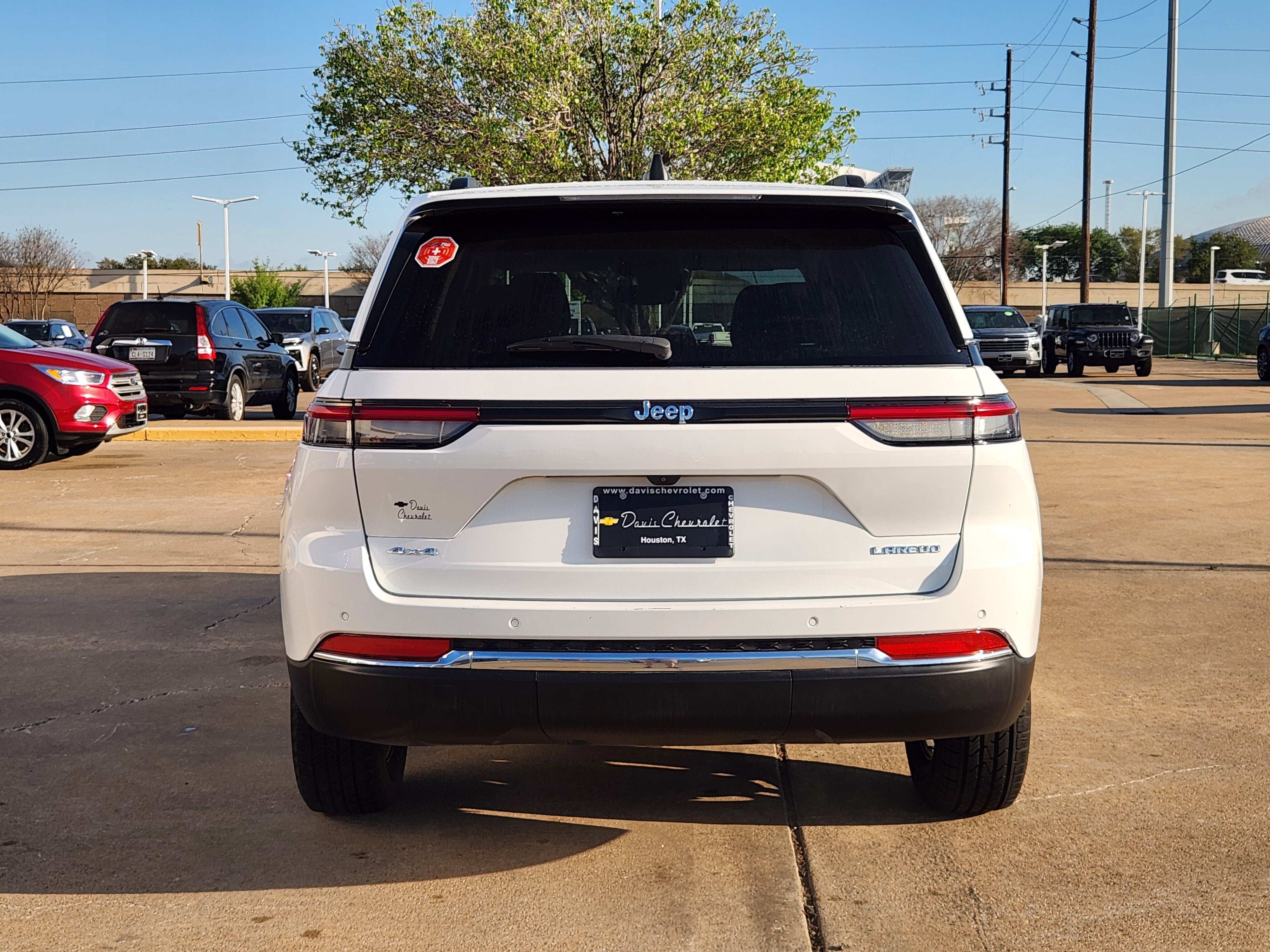 2024 Jeep Grand Cherokee Laredo