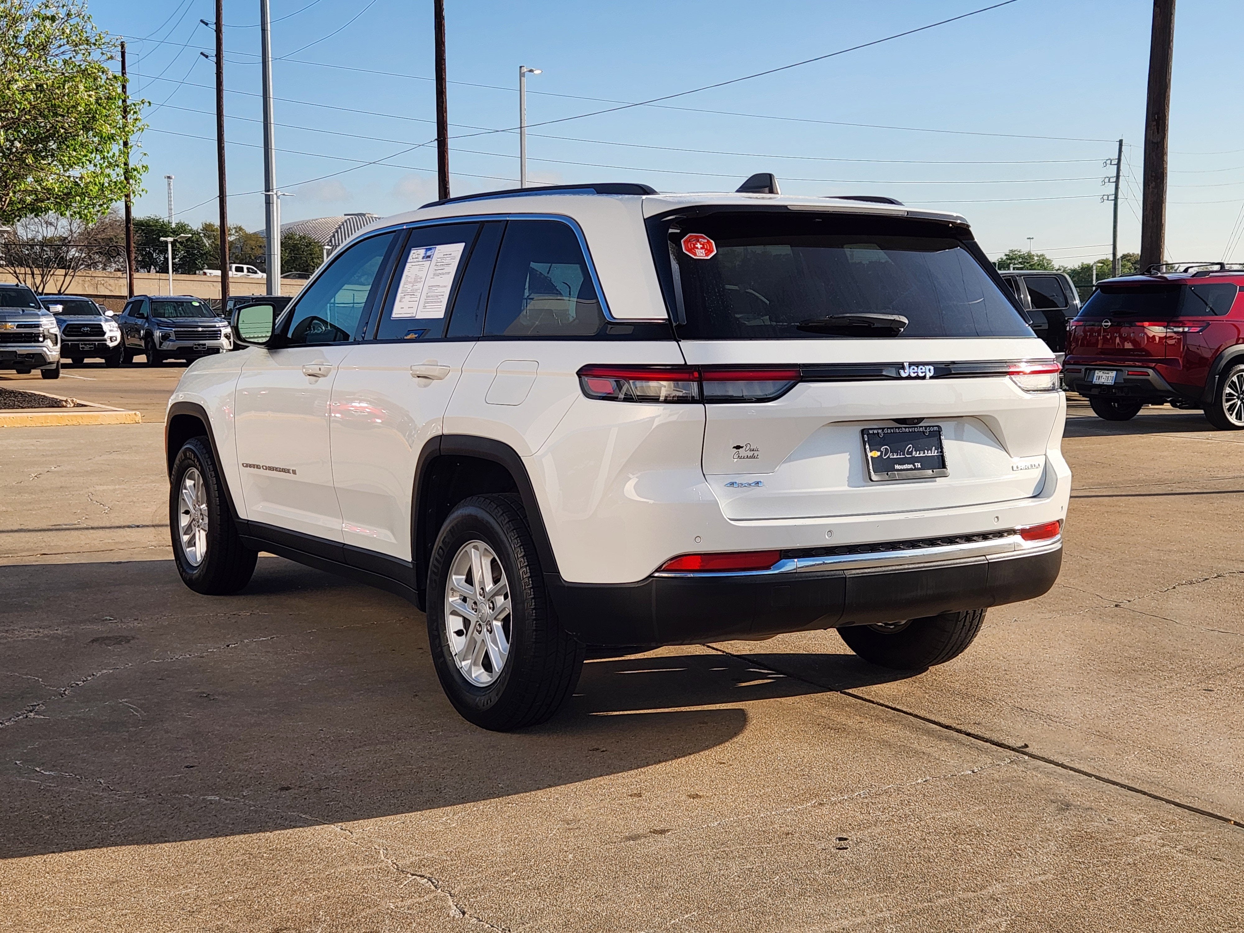 2024 Jeep Grand Cherokee Laredo