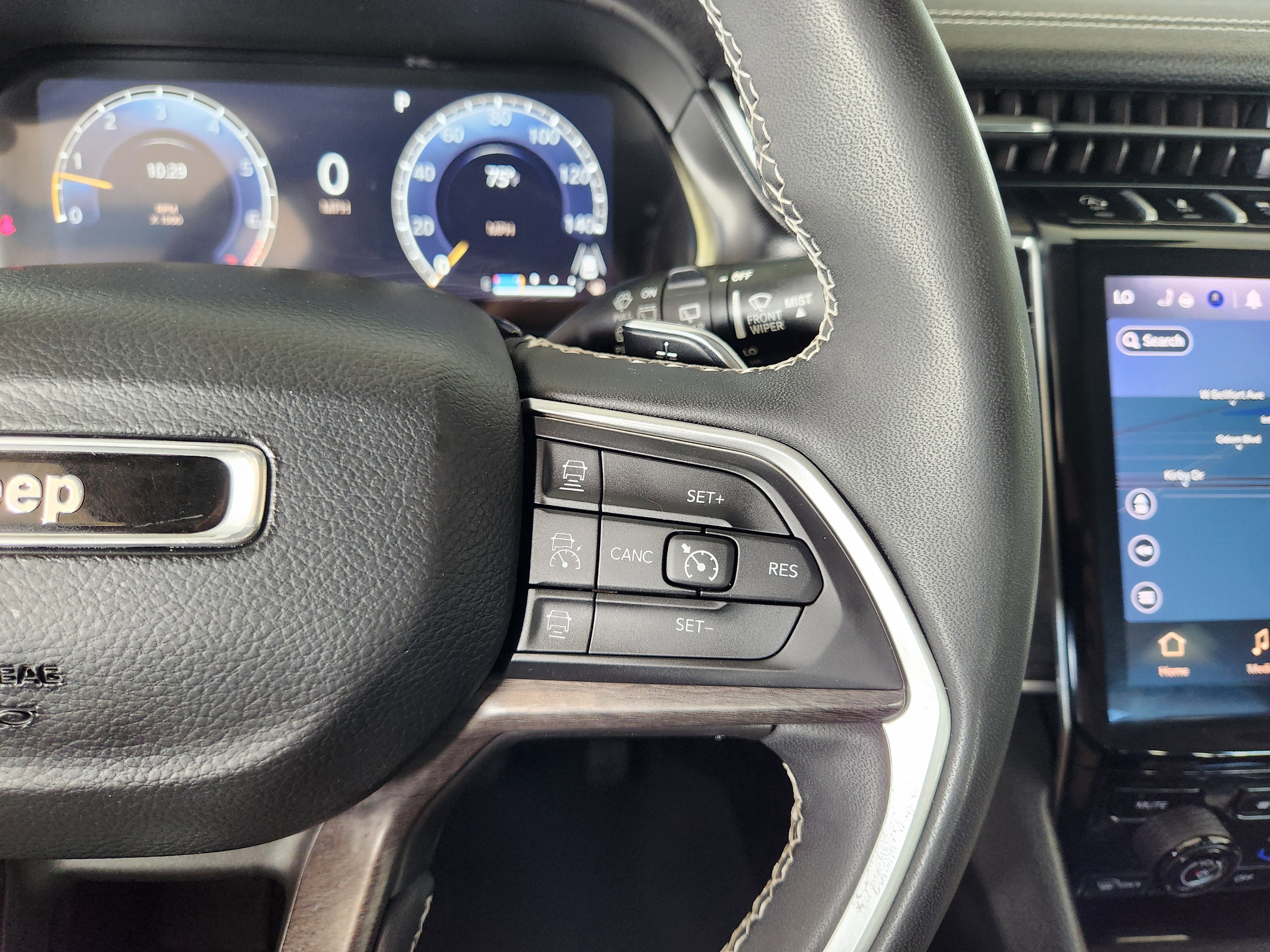 2023 Jeep Grand Cherokee L Limited 4x4