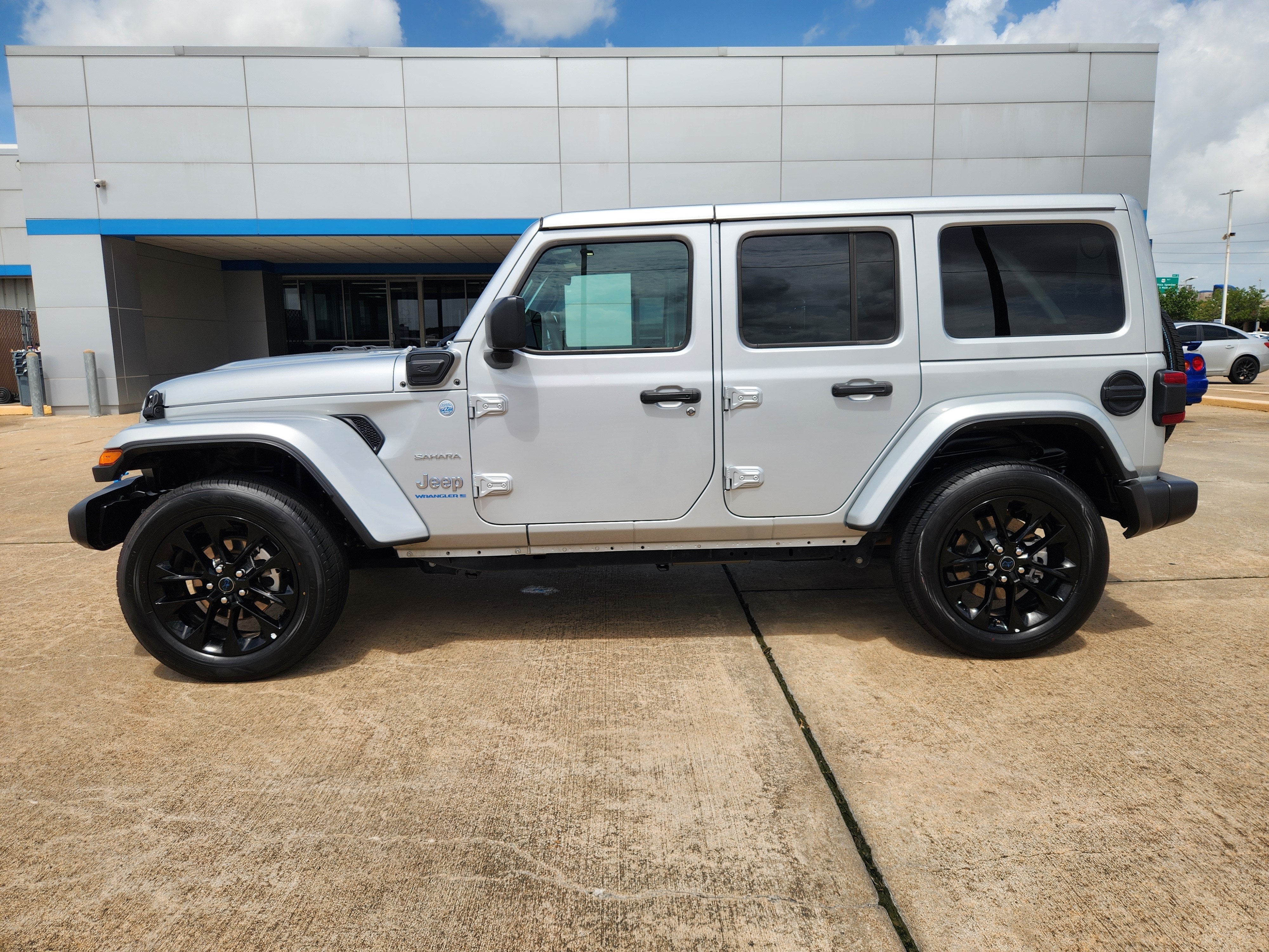 2024 Jeep Wrangler 4xe Sahara
