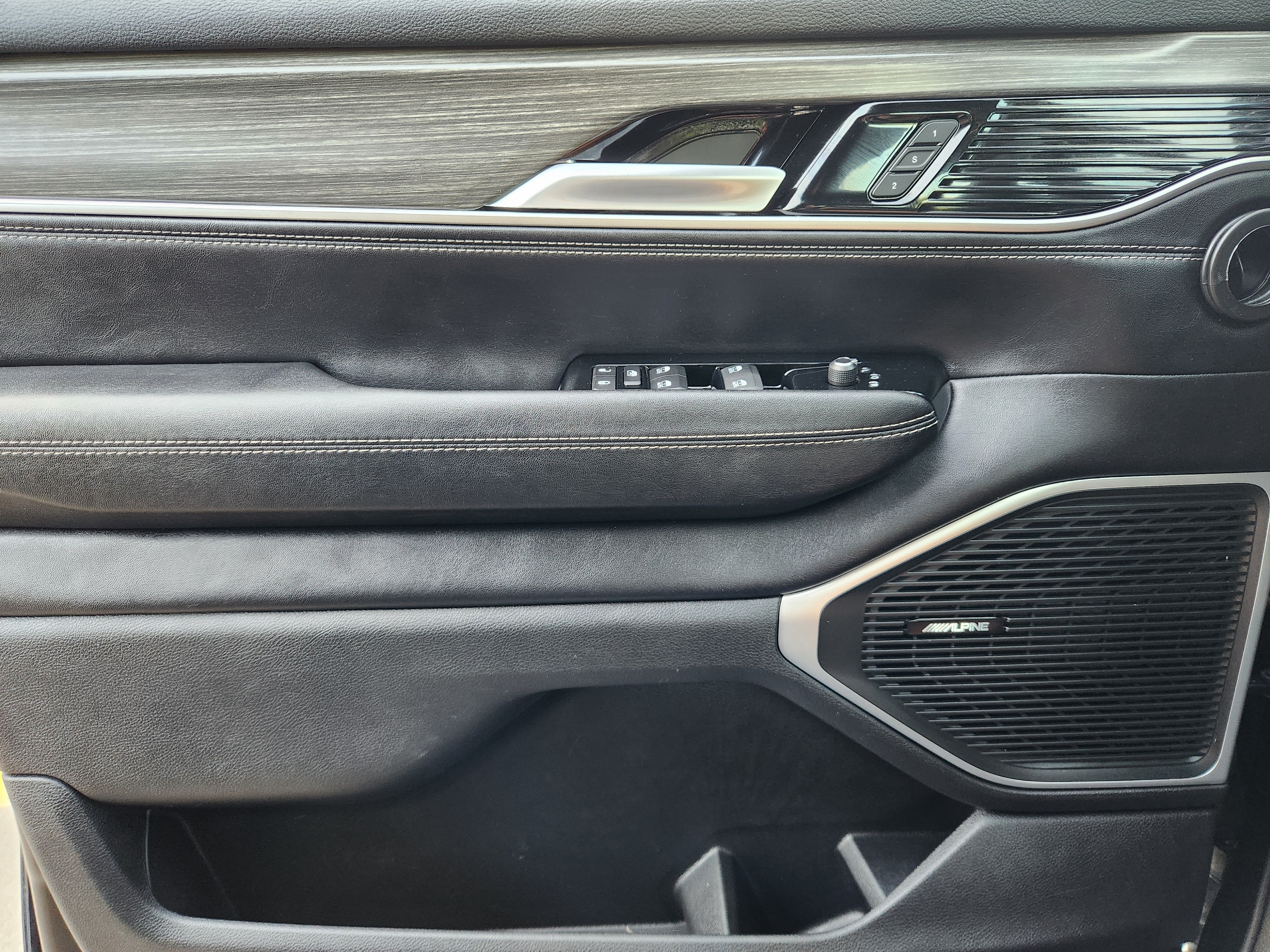 2024 Jeep Wagoneer L Series II 4x4