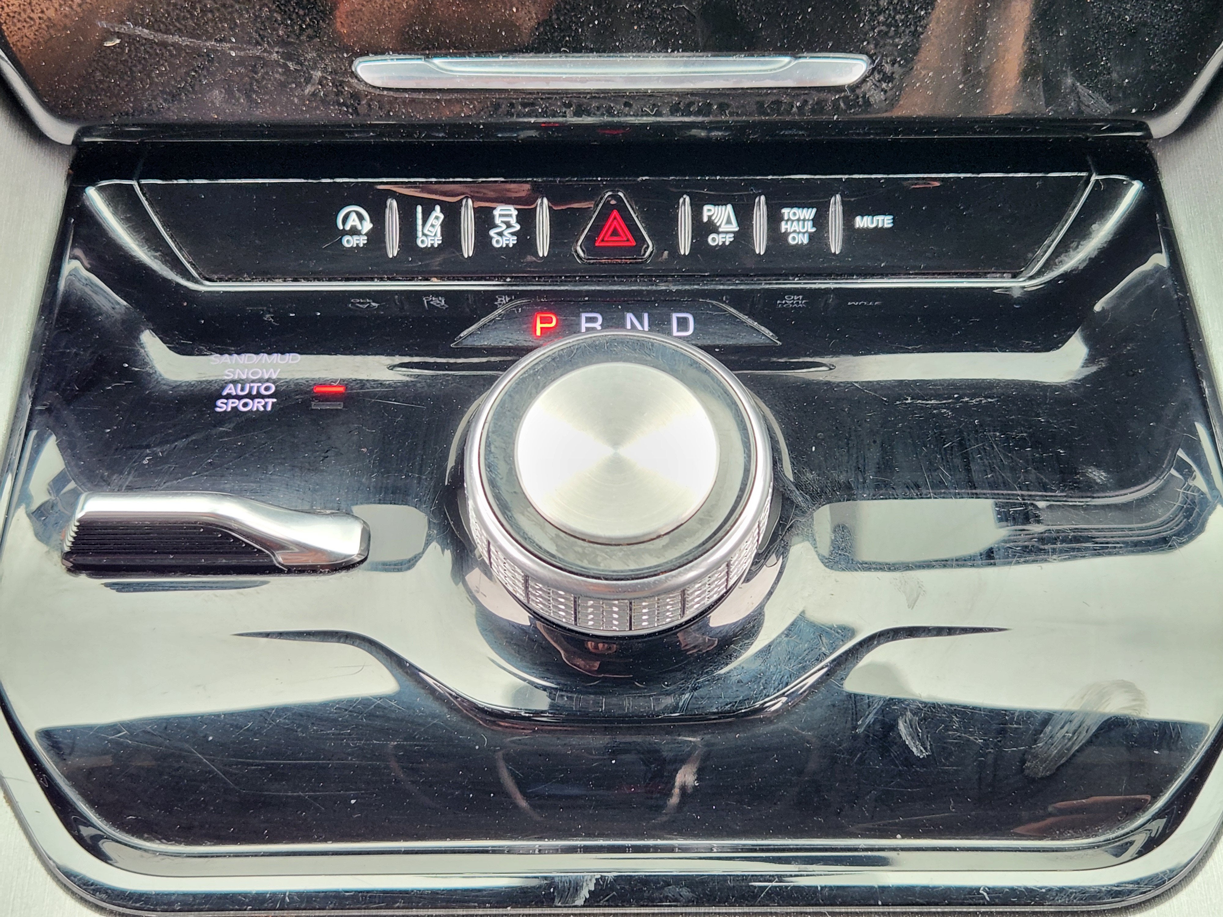 2023 Jeep Wagoneer Series II Carbide 4x4