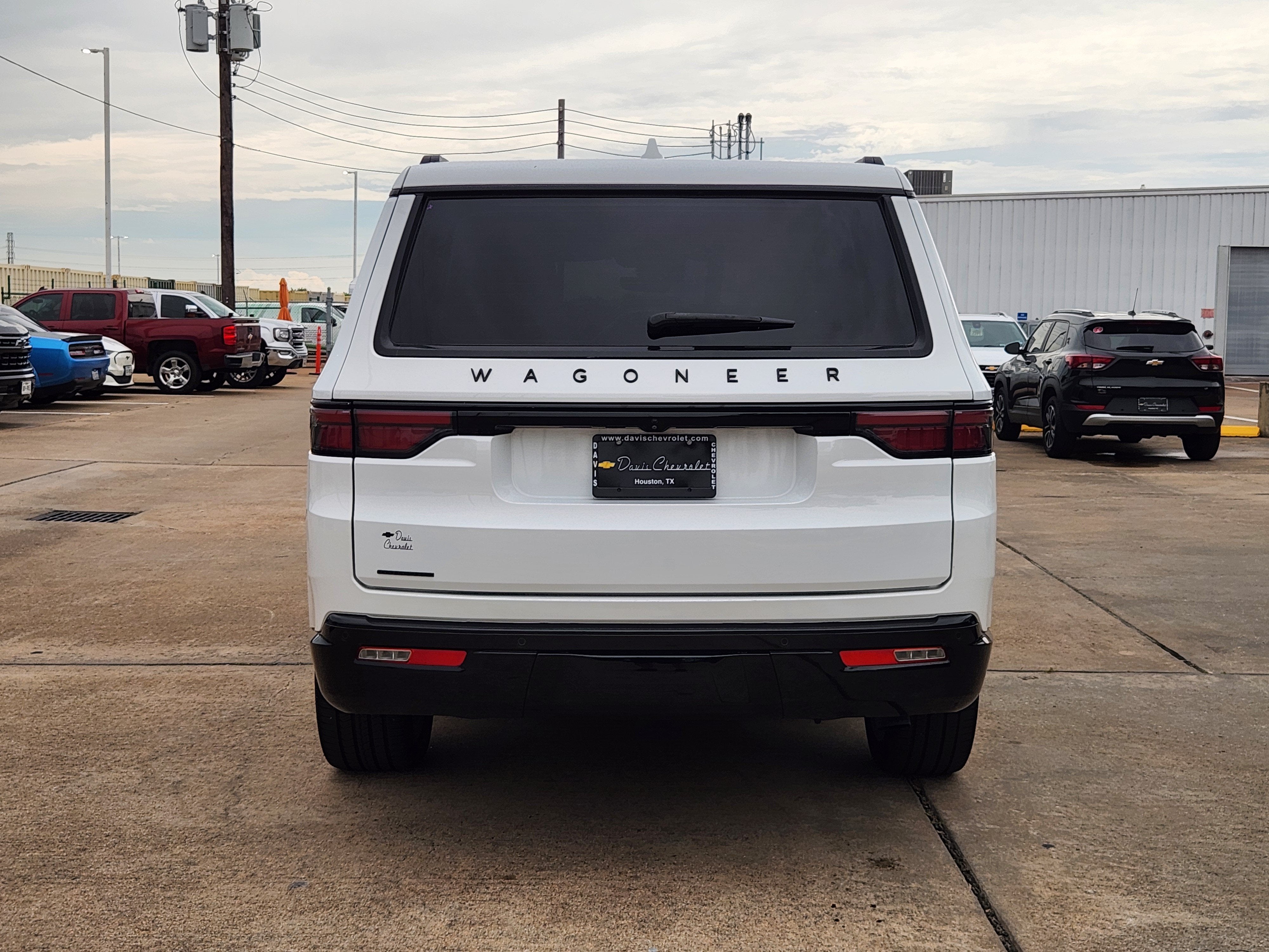 2023 Jeep Wagoneer Series II Carbide 4x4
