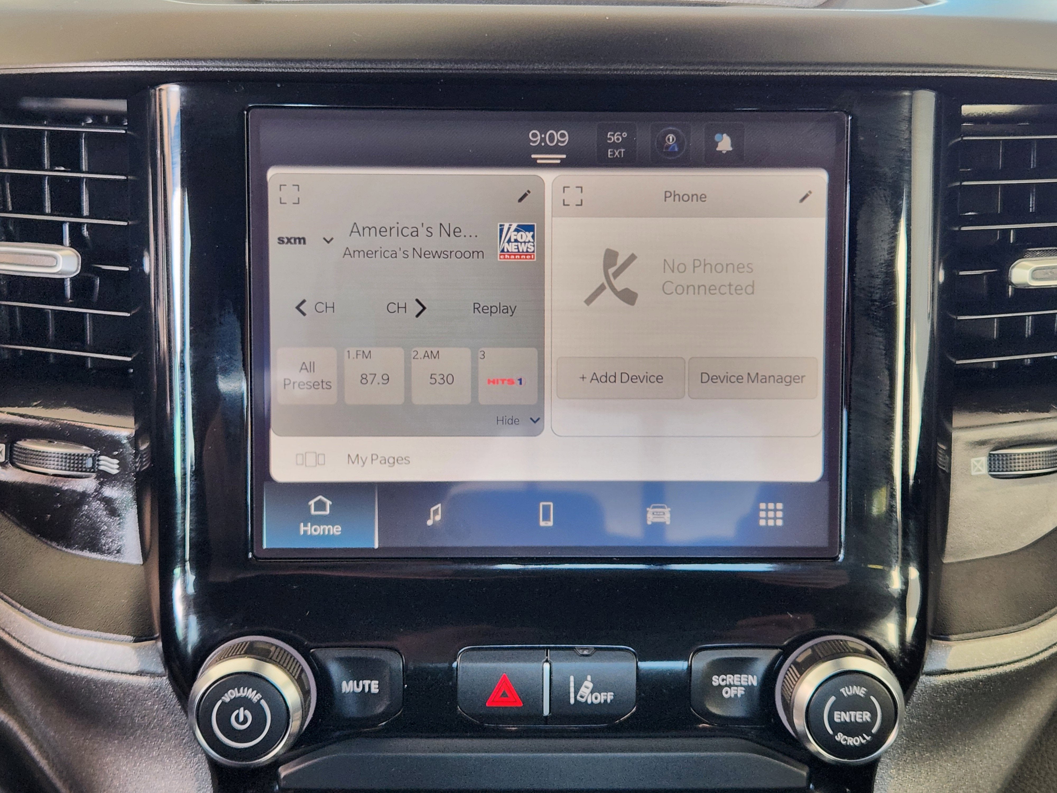 2025 RAM 1500 Tradesman Quad Cab 4x2 6'4" Box