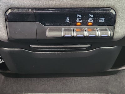 2025 RAM 1500 Tradesman Quad Cab 4x2 6'4" Box