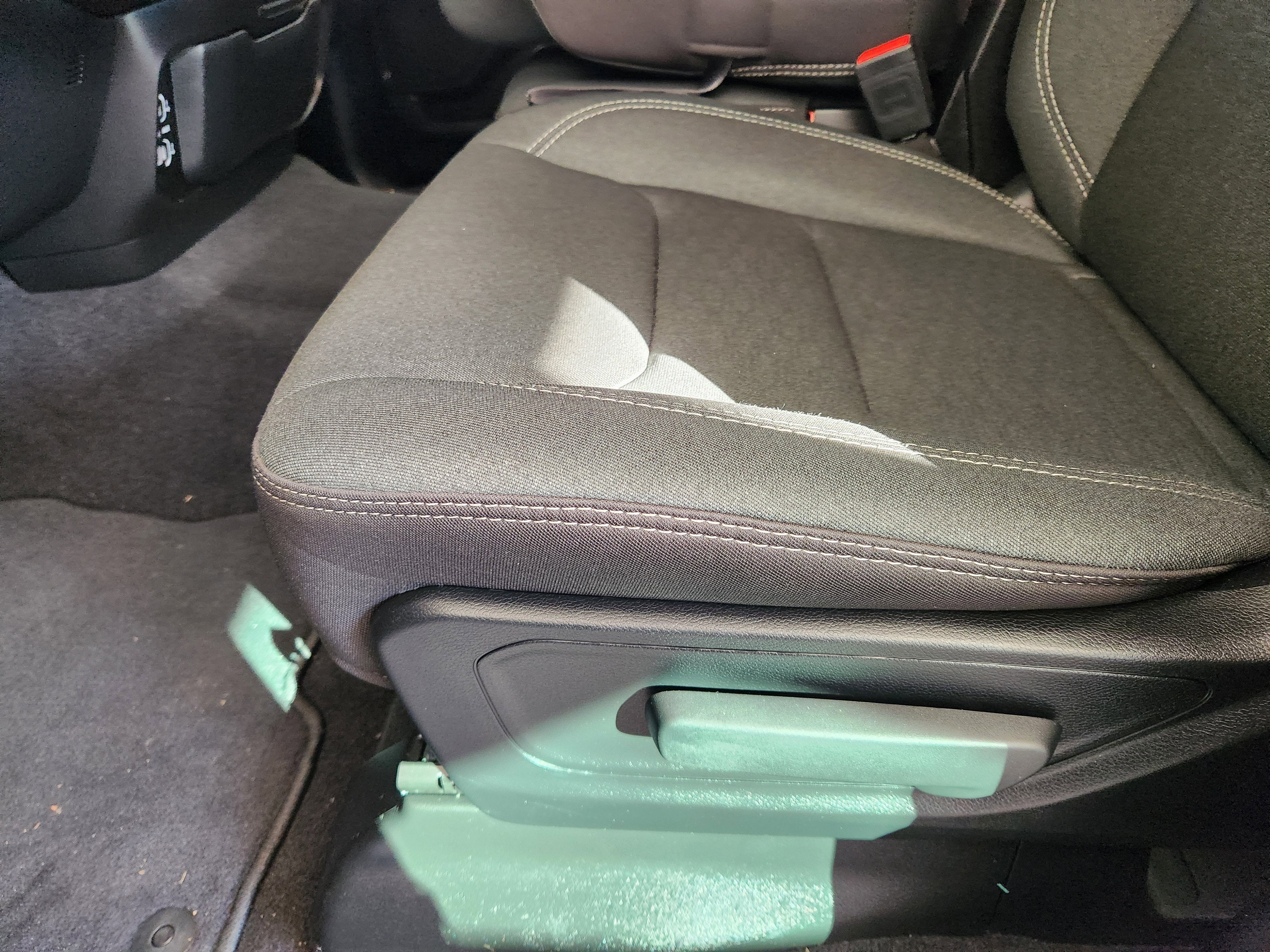 2025 RAM 1500 Tradesman Quad Cab 4x2 6'4" Box