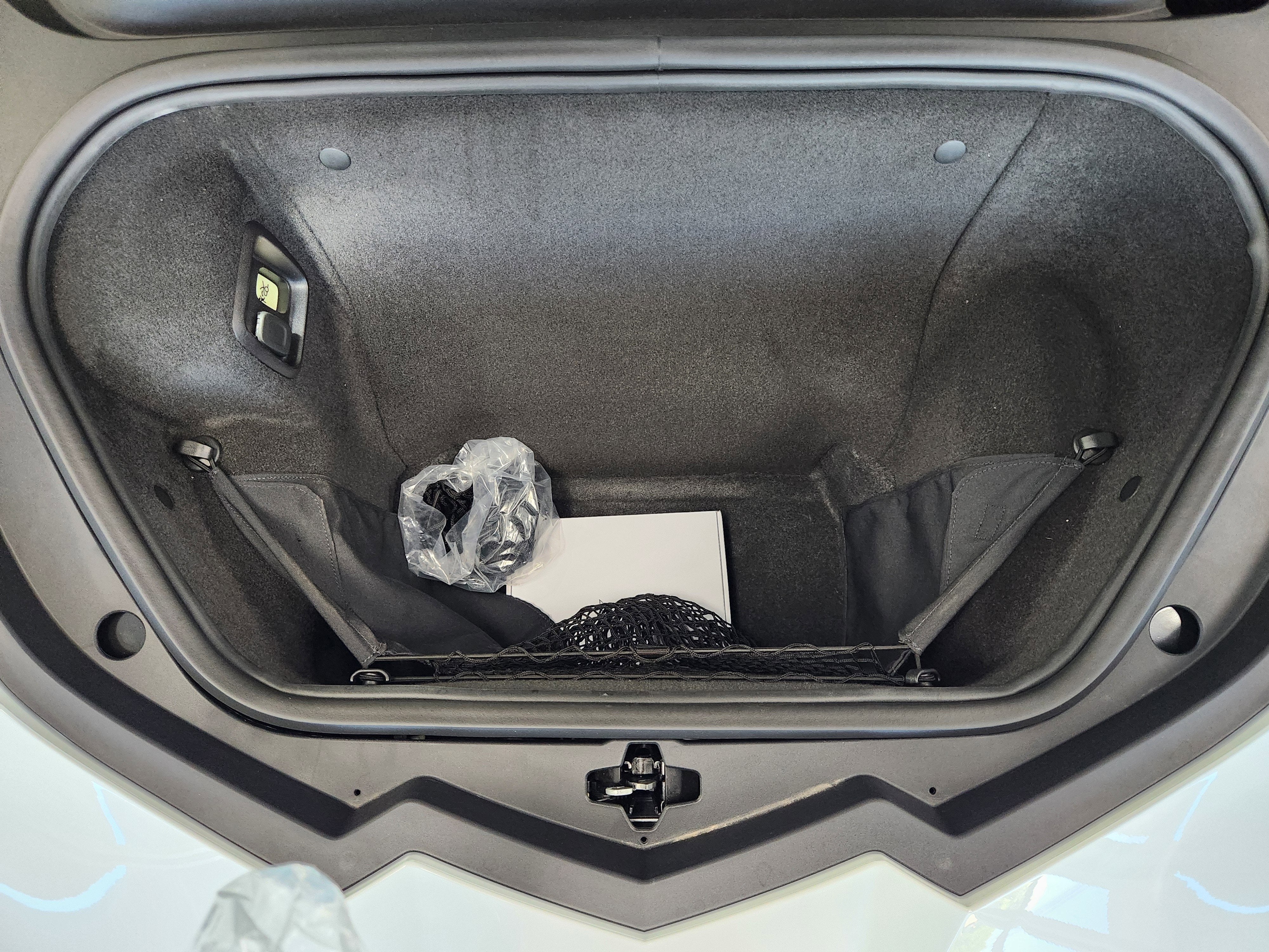 2025 Chevrolet Corvette E-Ray 2LZ