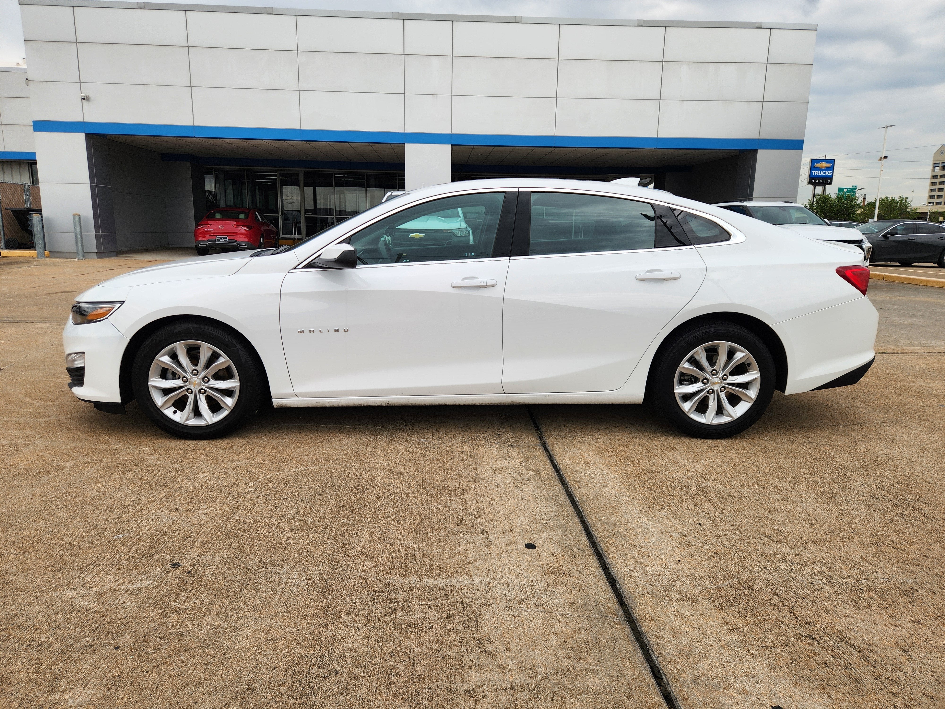 2024 Chevrolet Malibu 1LT