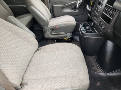 2017 Chevrolet Express Passenger 3500 LT