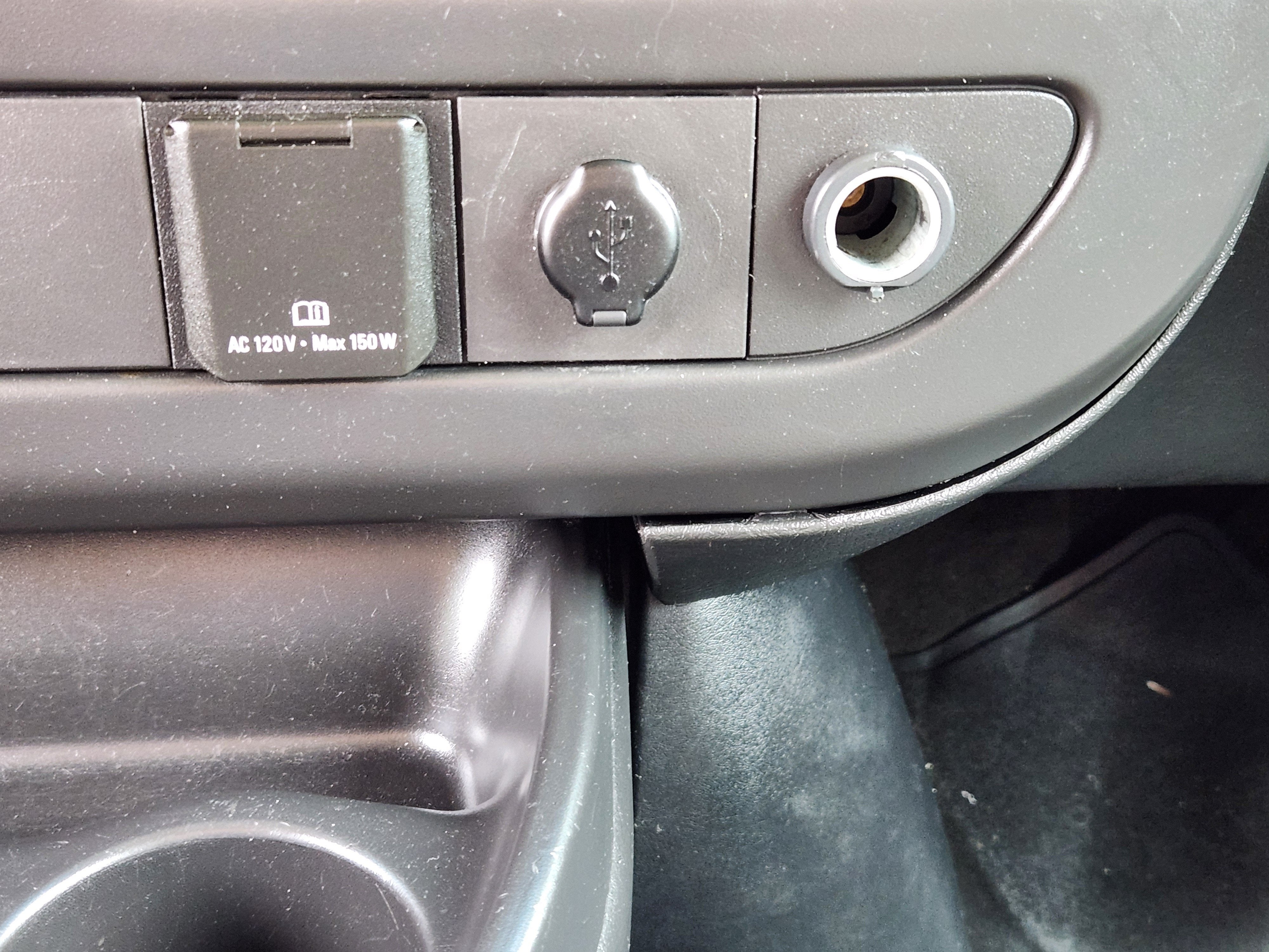 2017 Chevrolet Express Passenger 3500 LT