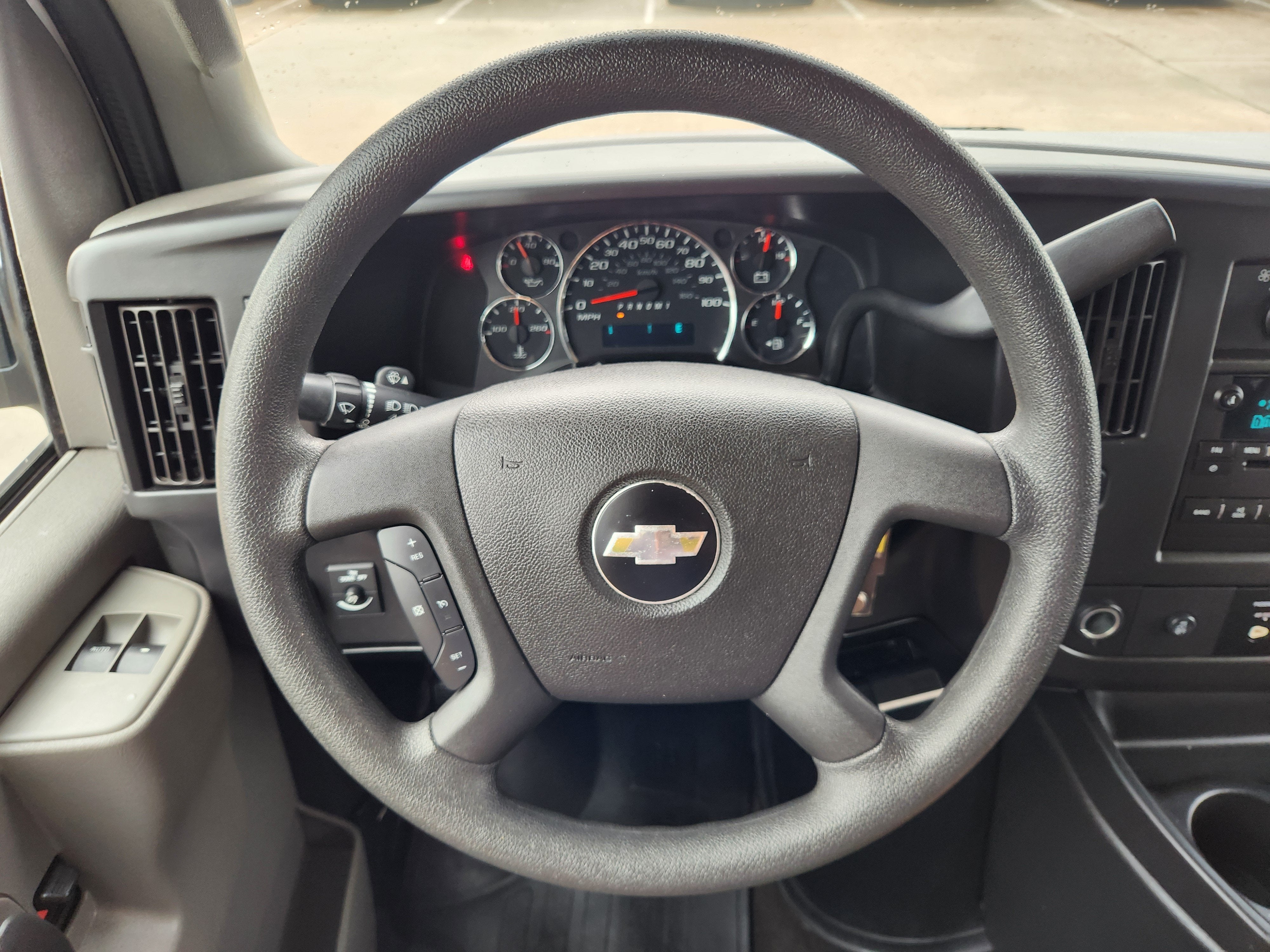 2017 Chevrolet Express Passenger 3500 LT