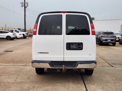 2017 Chevrolet Express Passenger 3500 LT