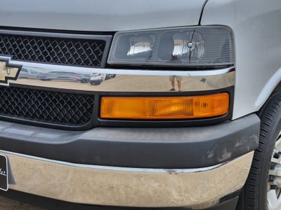 2017 Chevrolet Express Passenger 3500 LT