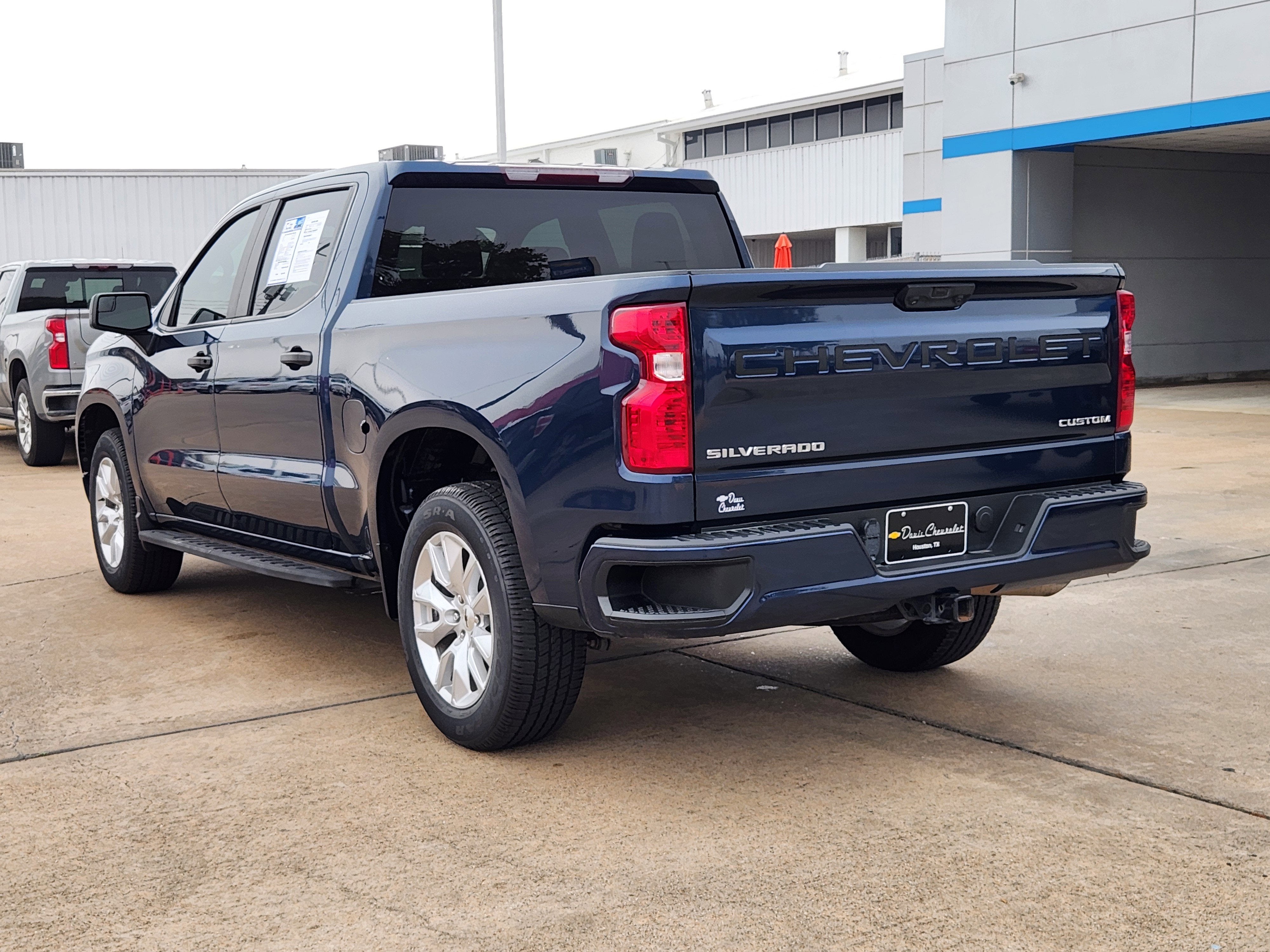 2022 Chevrolet Silverado 1500 Custom