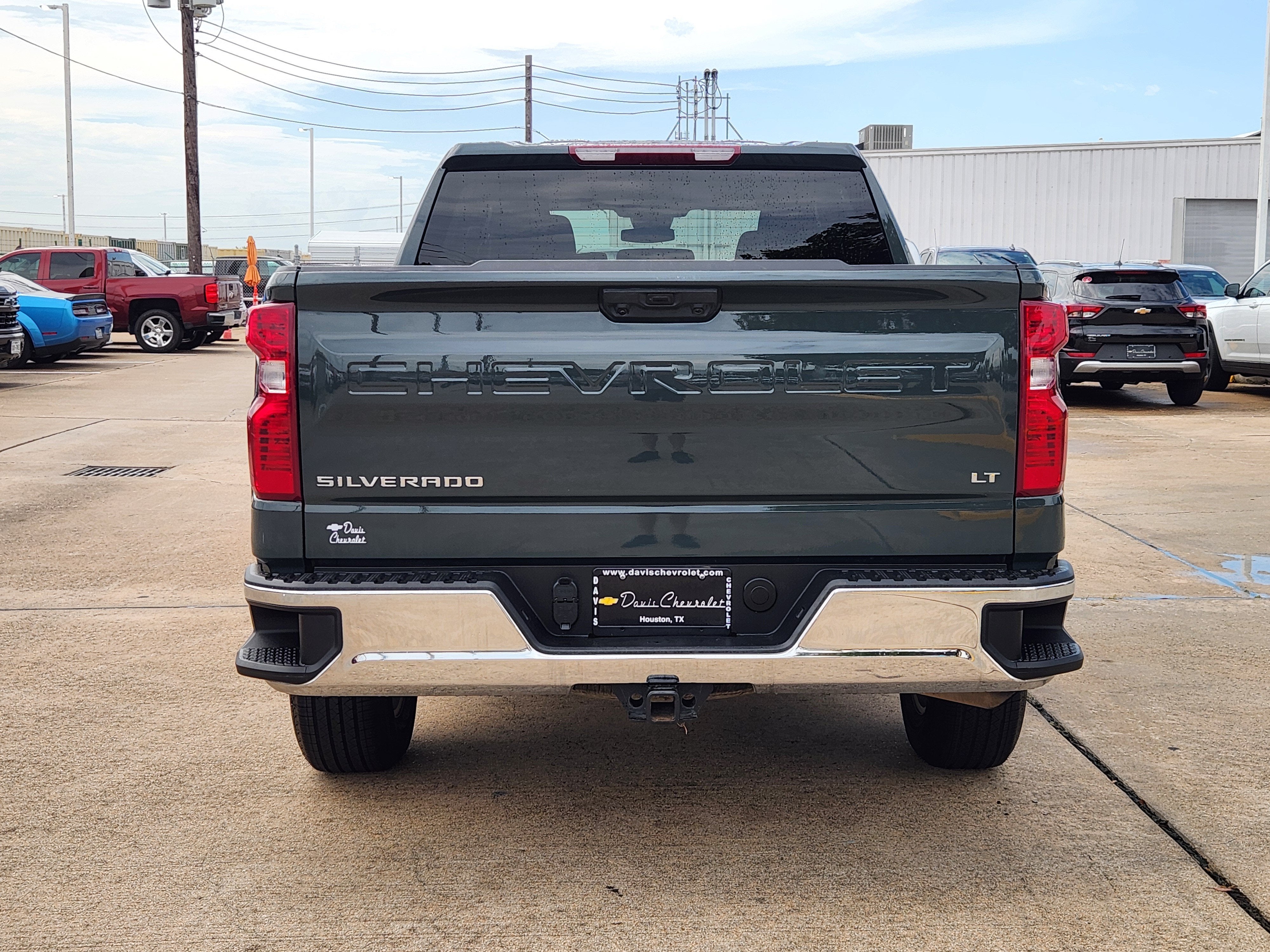 2025 Chevrolet Silverado 1500 LT