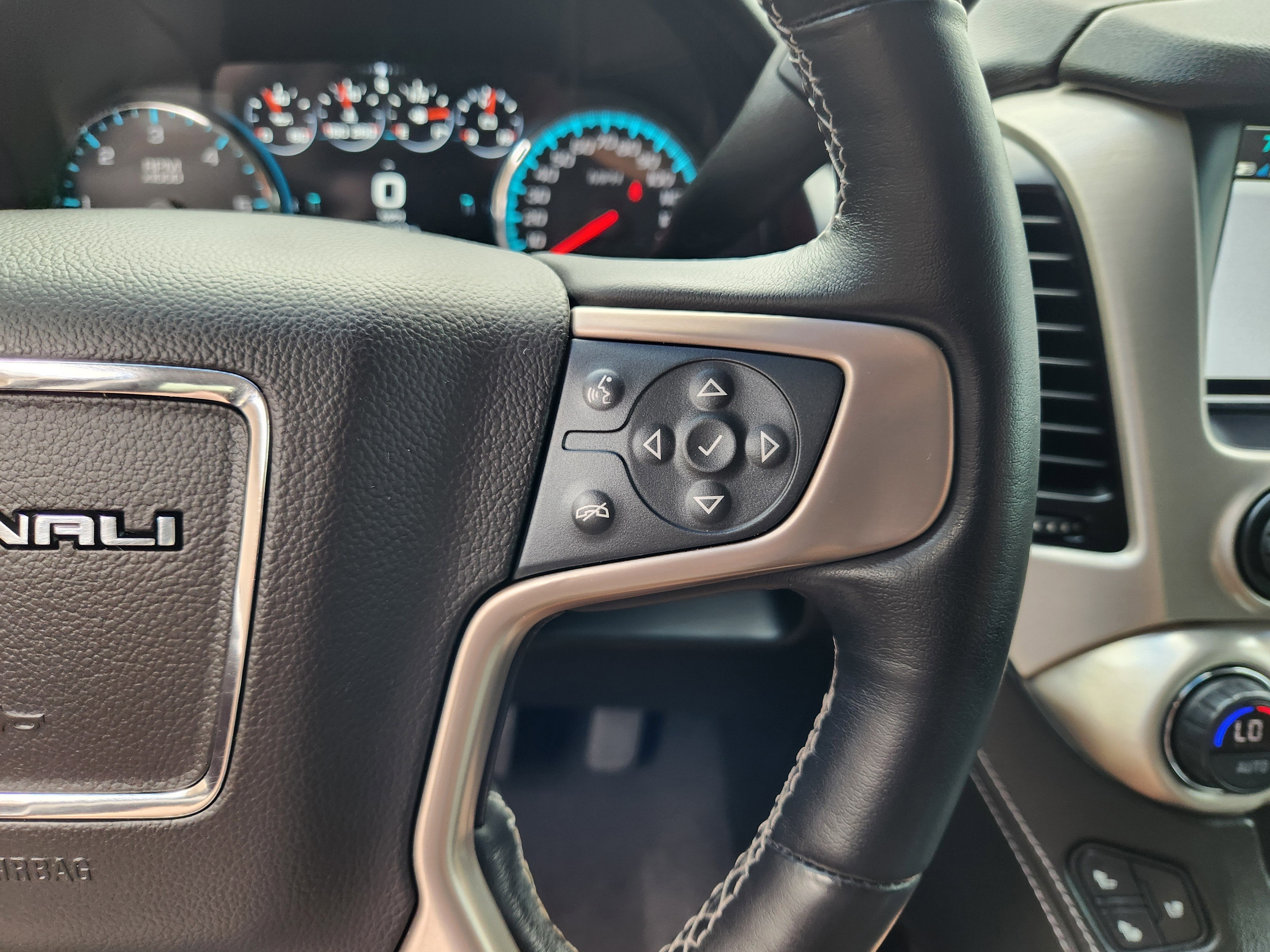 2019 GMC Yukon Denali