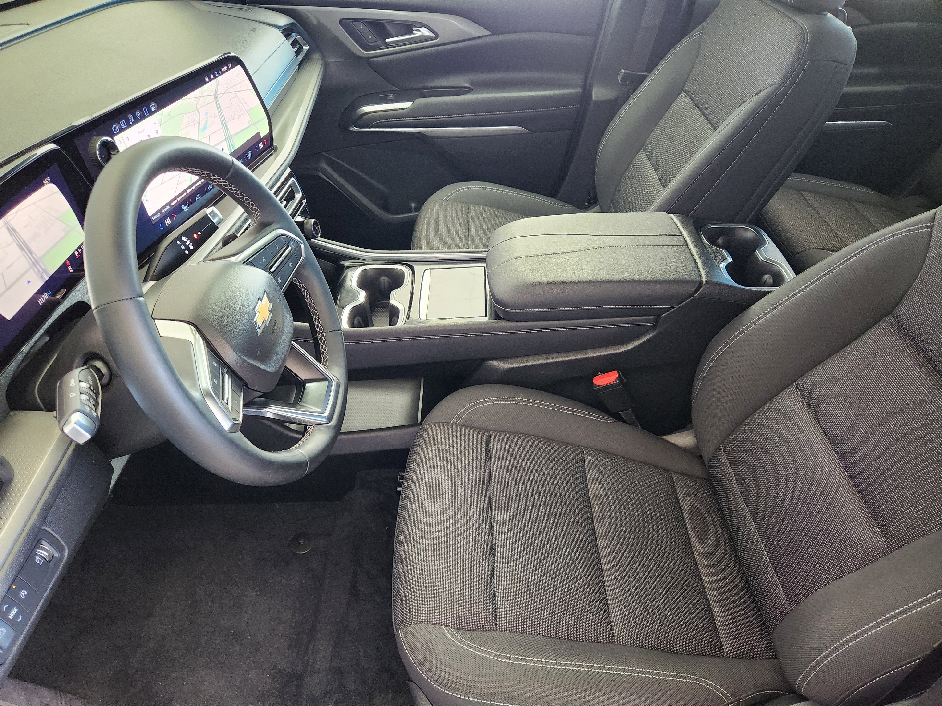 2024 Chevrolet Traverse LS