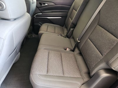 2024 Chevrolet Traverse LS