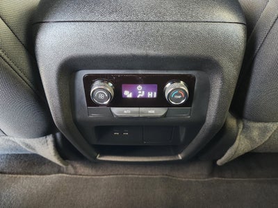 2024 Chevrolet Traverse LS