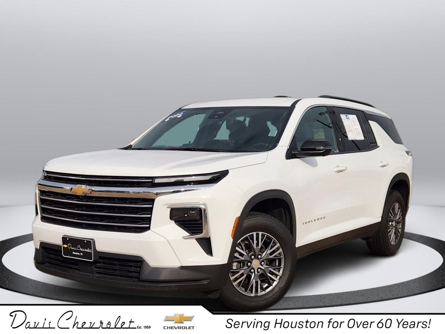 2024 Chevrolet Traverse LT