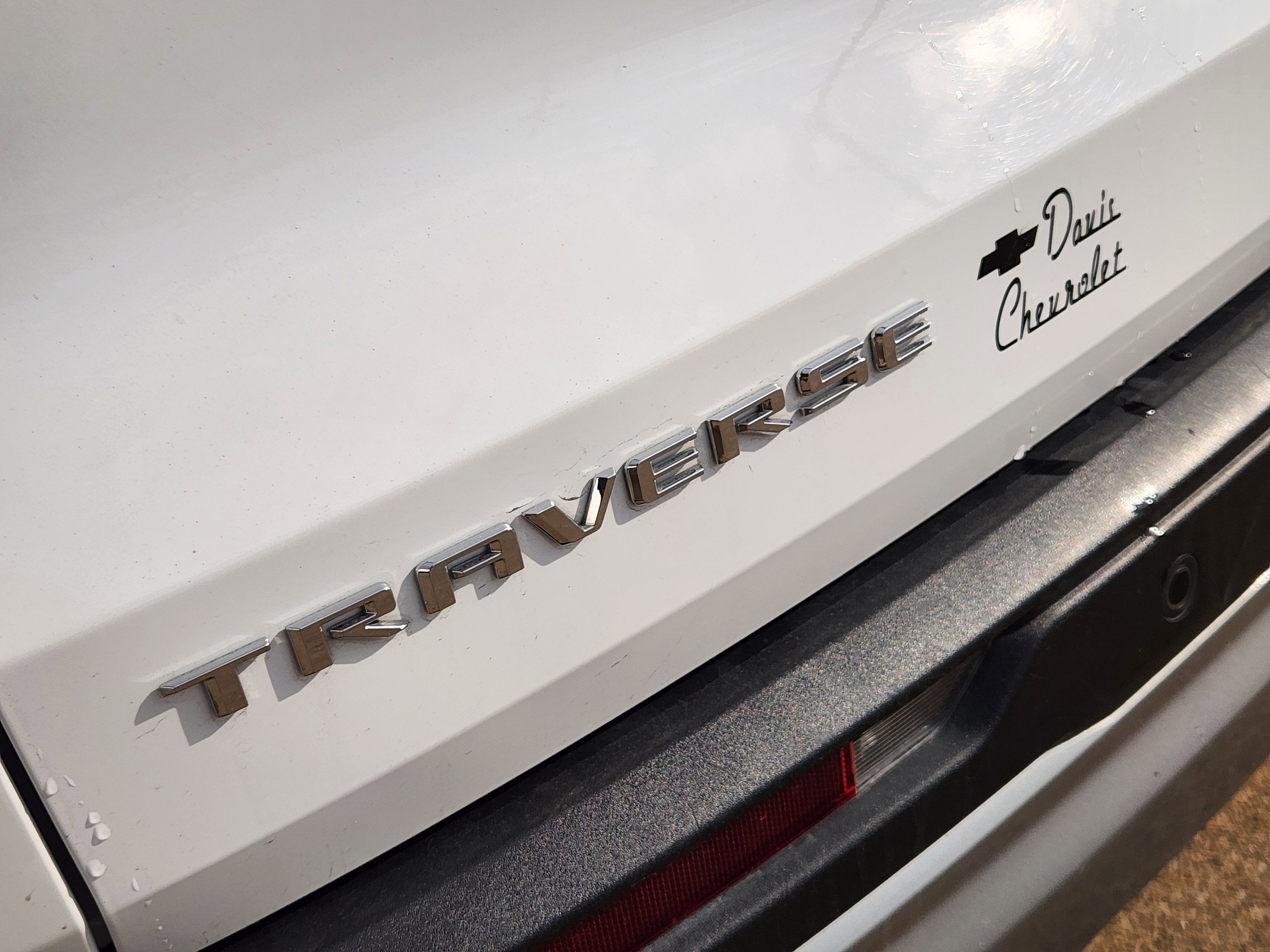 2024 Chevrolet Traverse LT