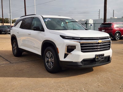 2024 Chevrolet Traverse LT