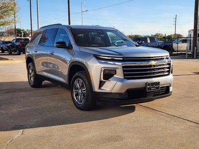 2024 Chevrolet Traverse LT