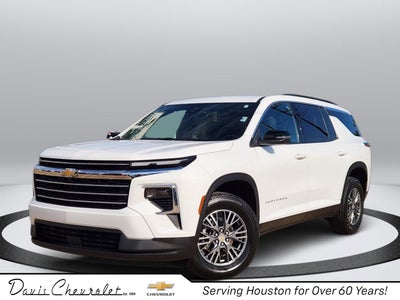 2025 Chevrolet Traverse LT