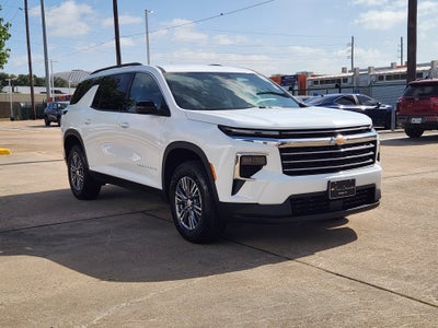 2025 Chevrolet Traverse LT