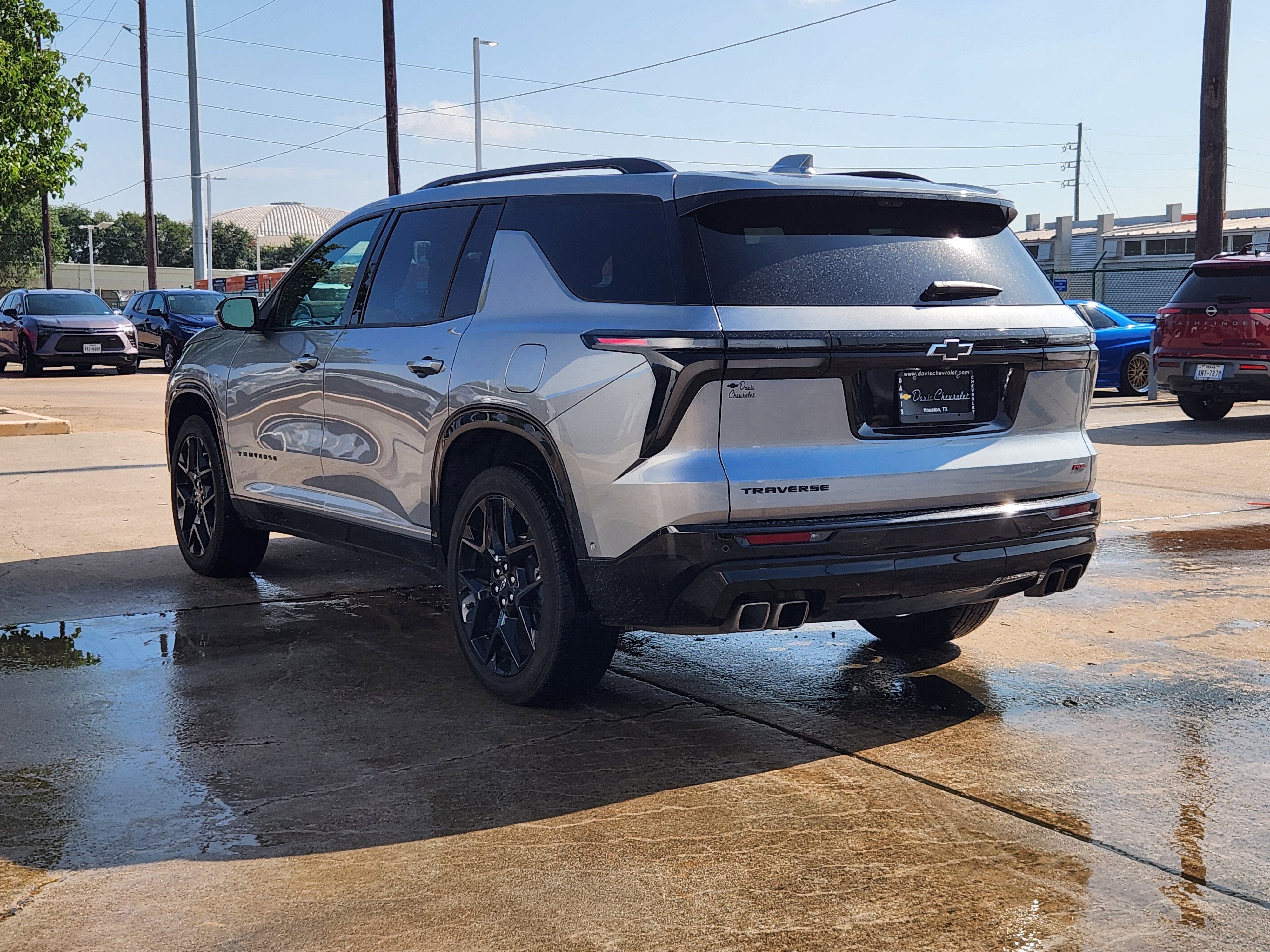 2025 Chevrolet Traverse RS