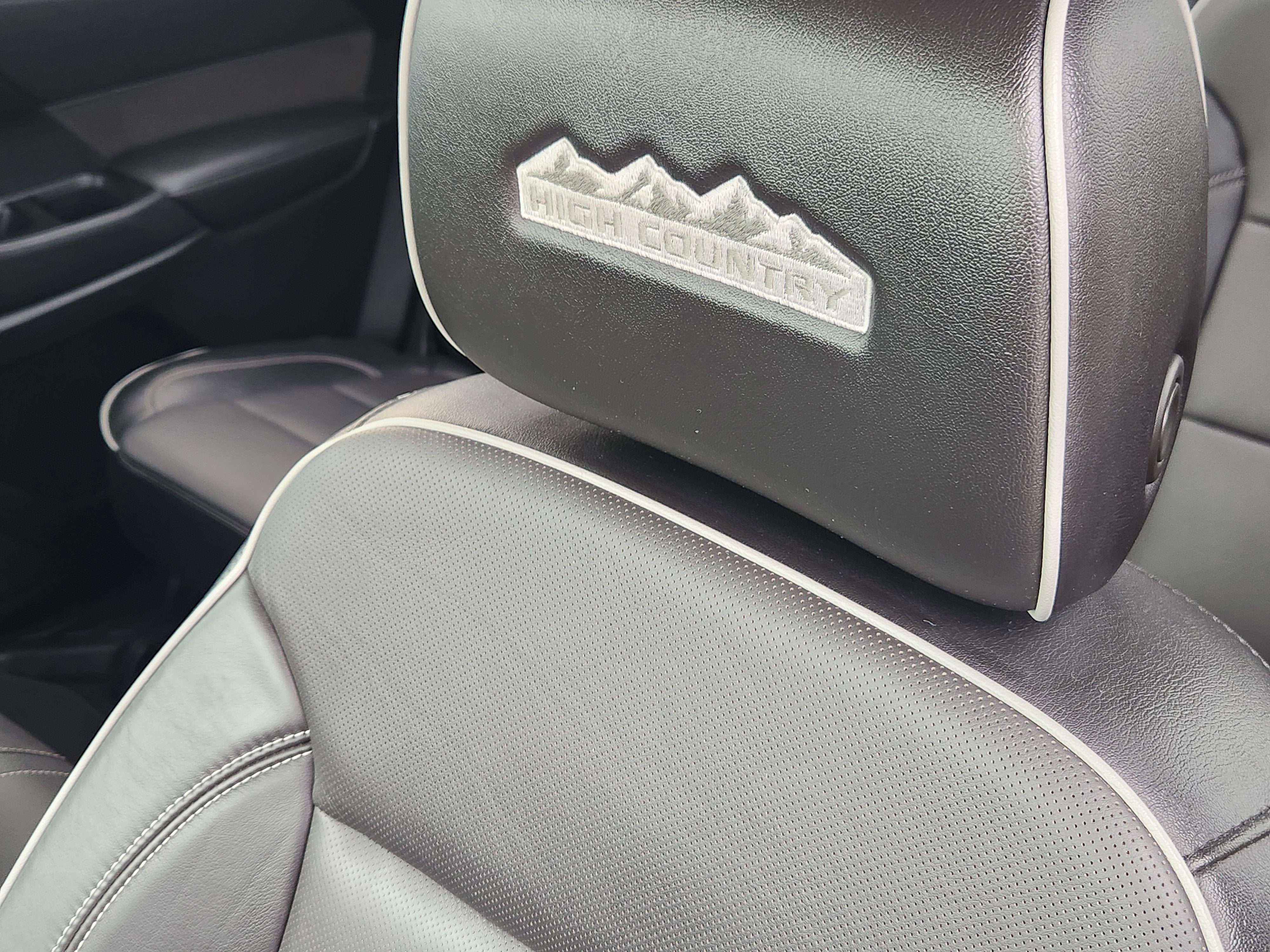 2020 Chevrolet Traverse High Country