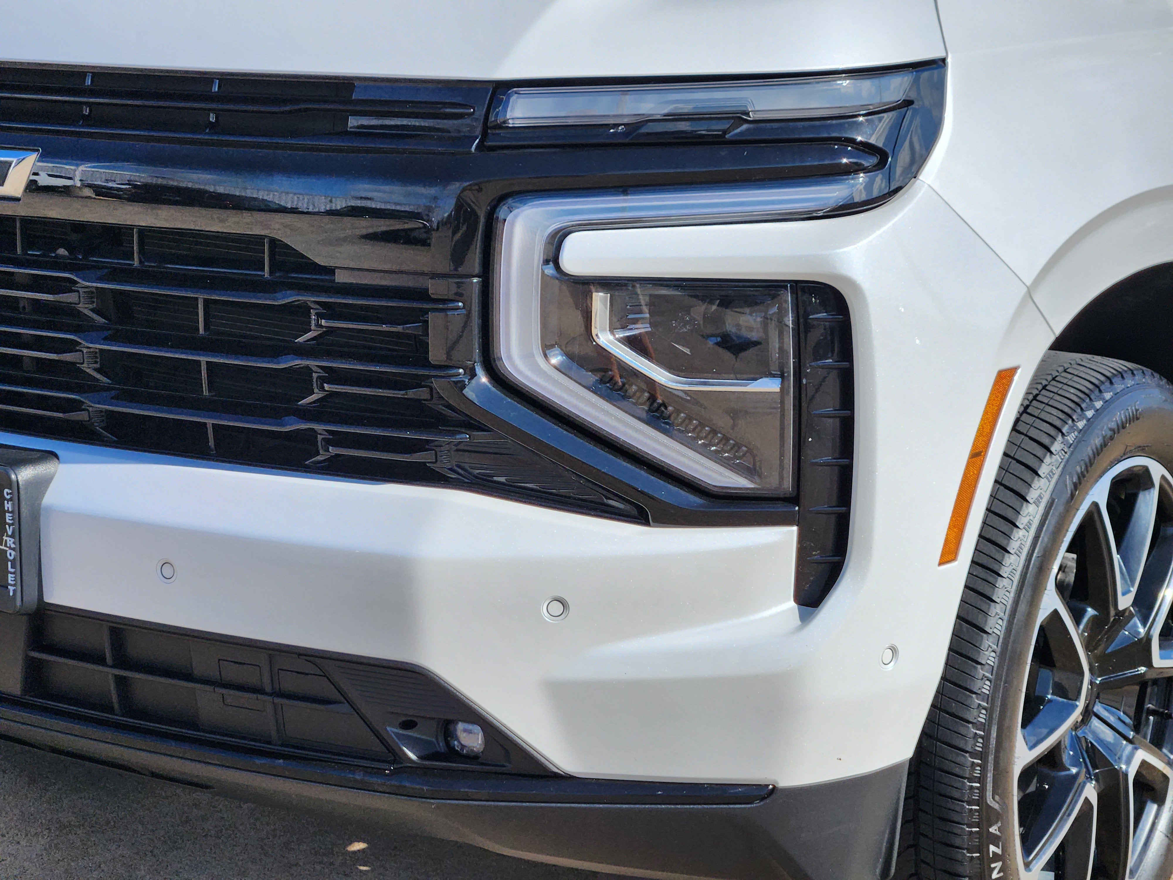 2025 Chevrolet Suburban RST