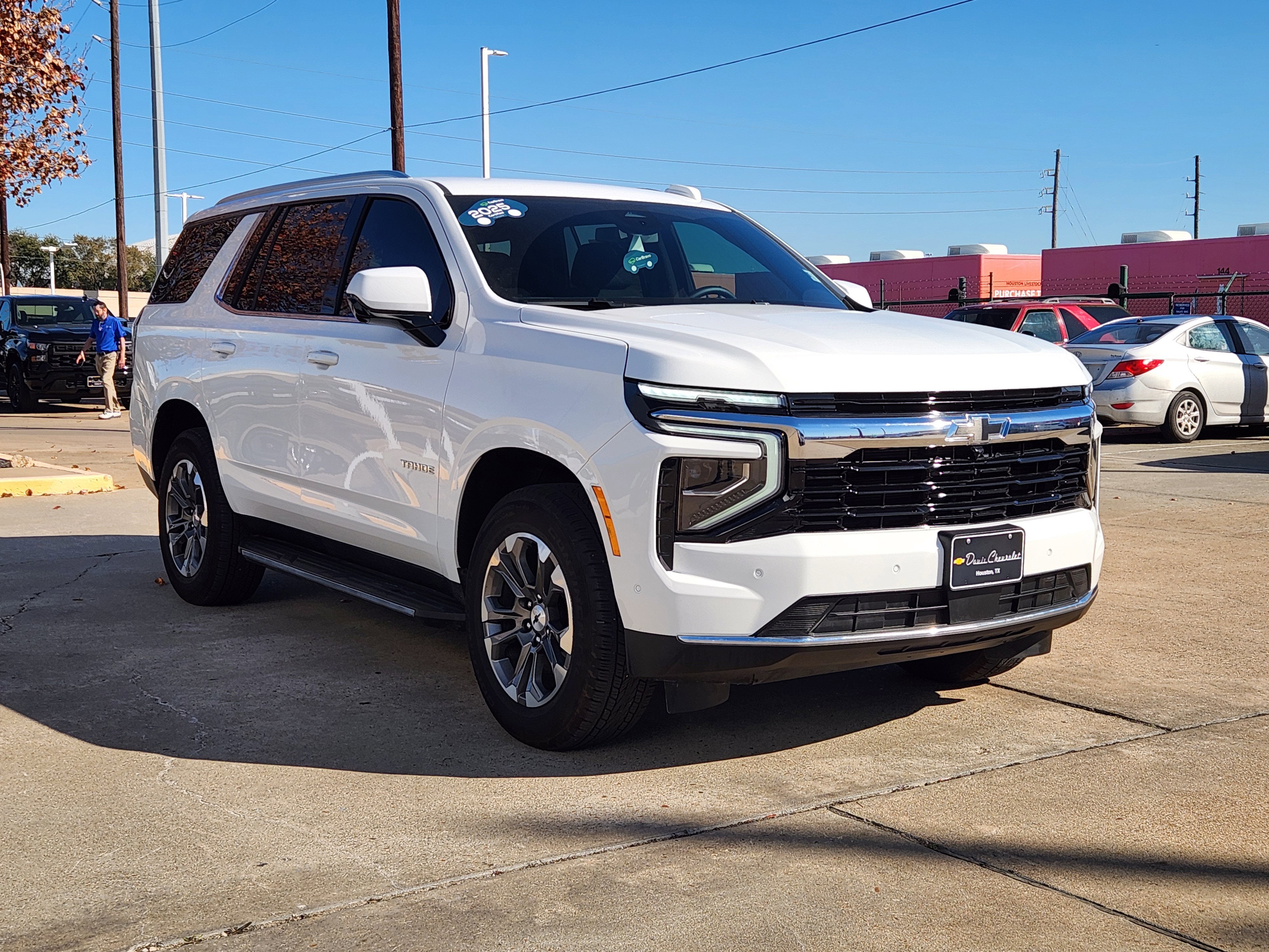 2025 Chevrolet Tahoe LS