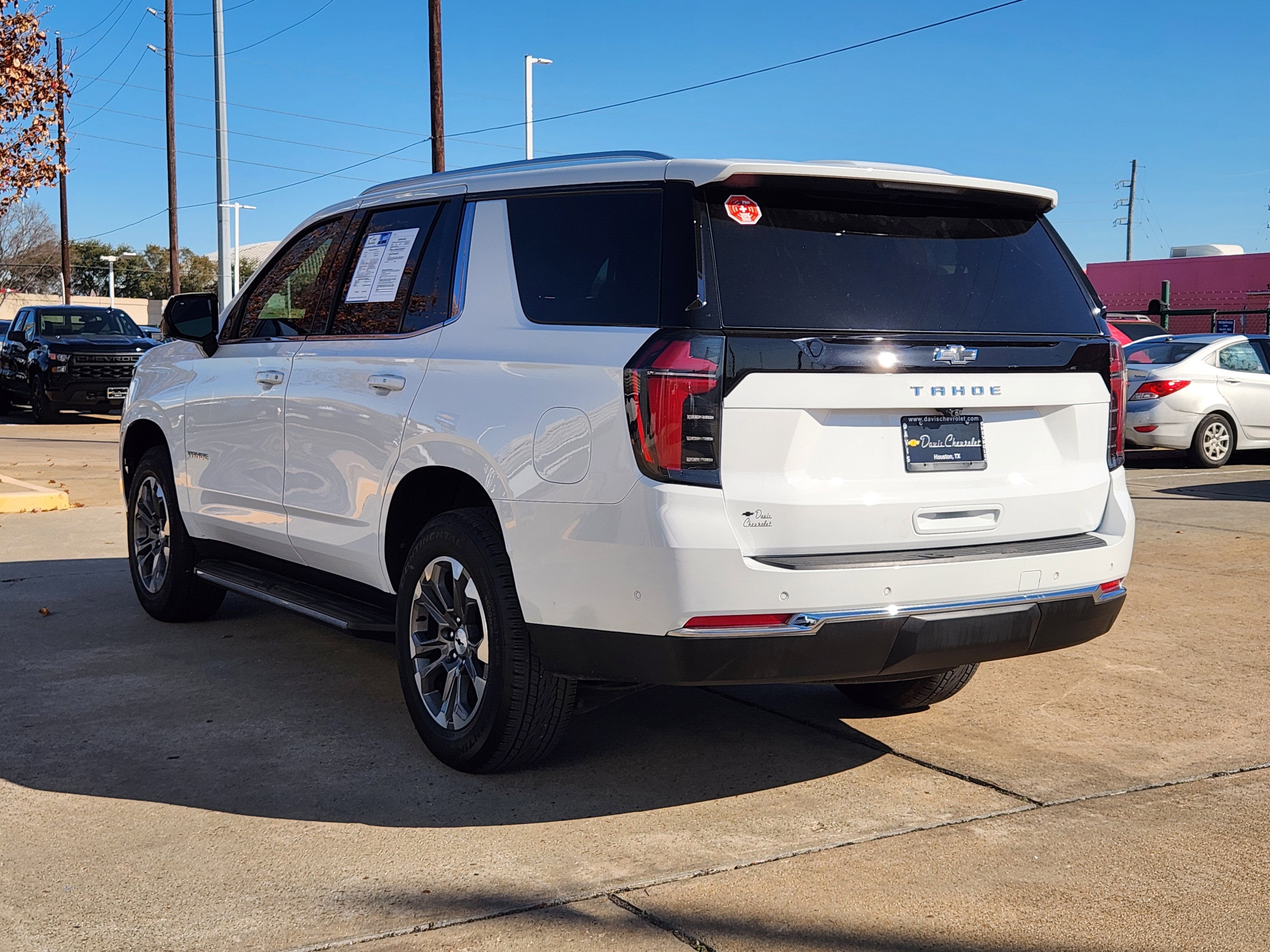 2025 Chevrolet Tahoe LS