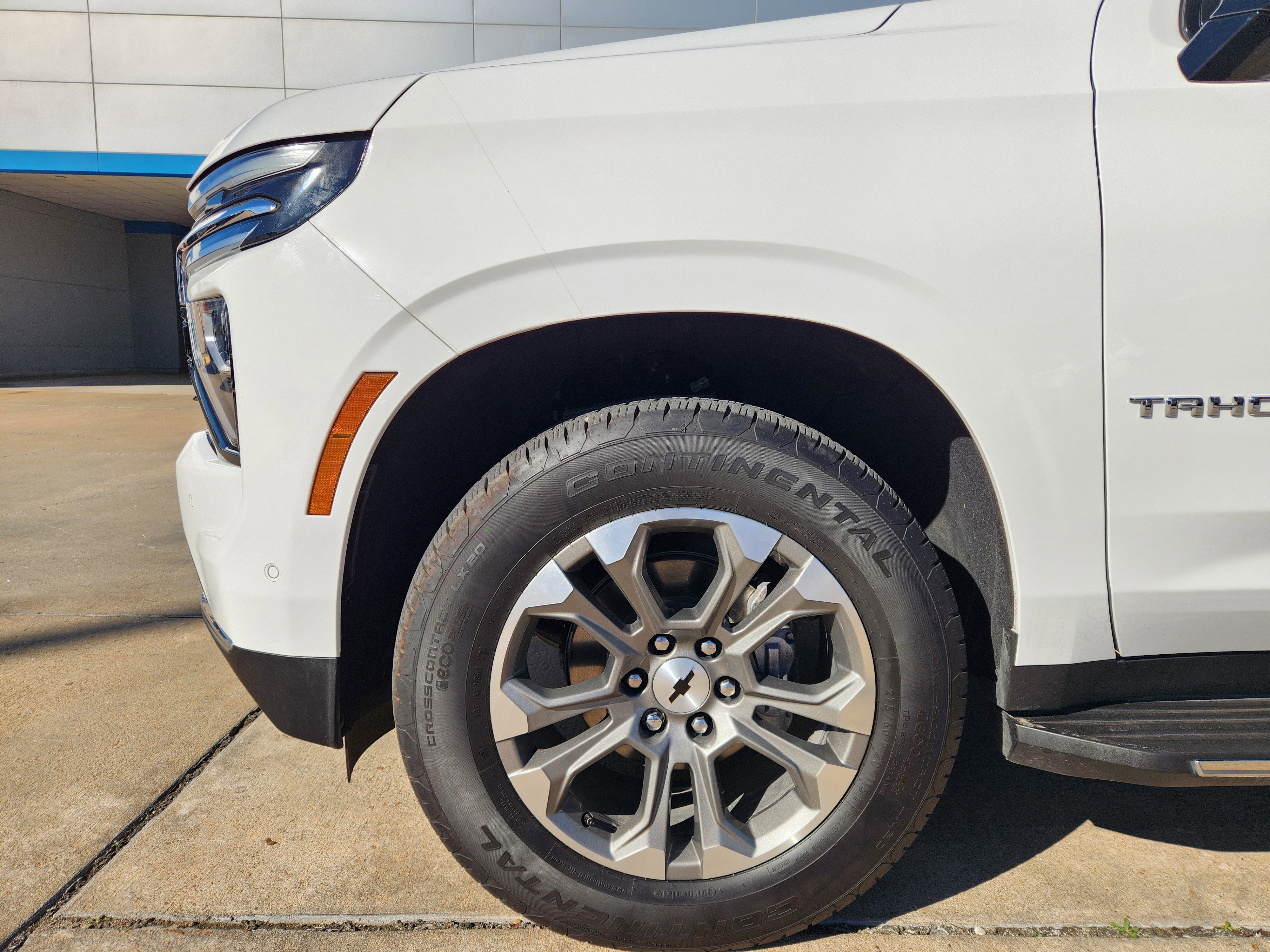 2025 Chevrolet Tahoe LS