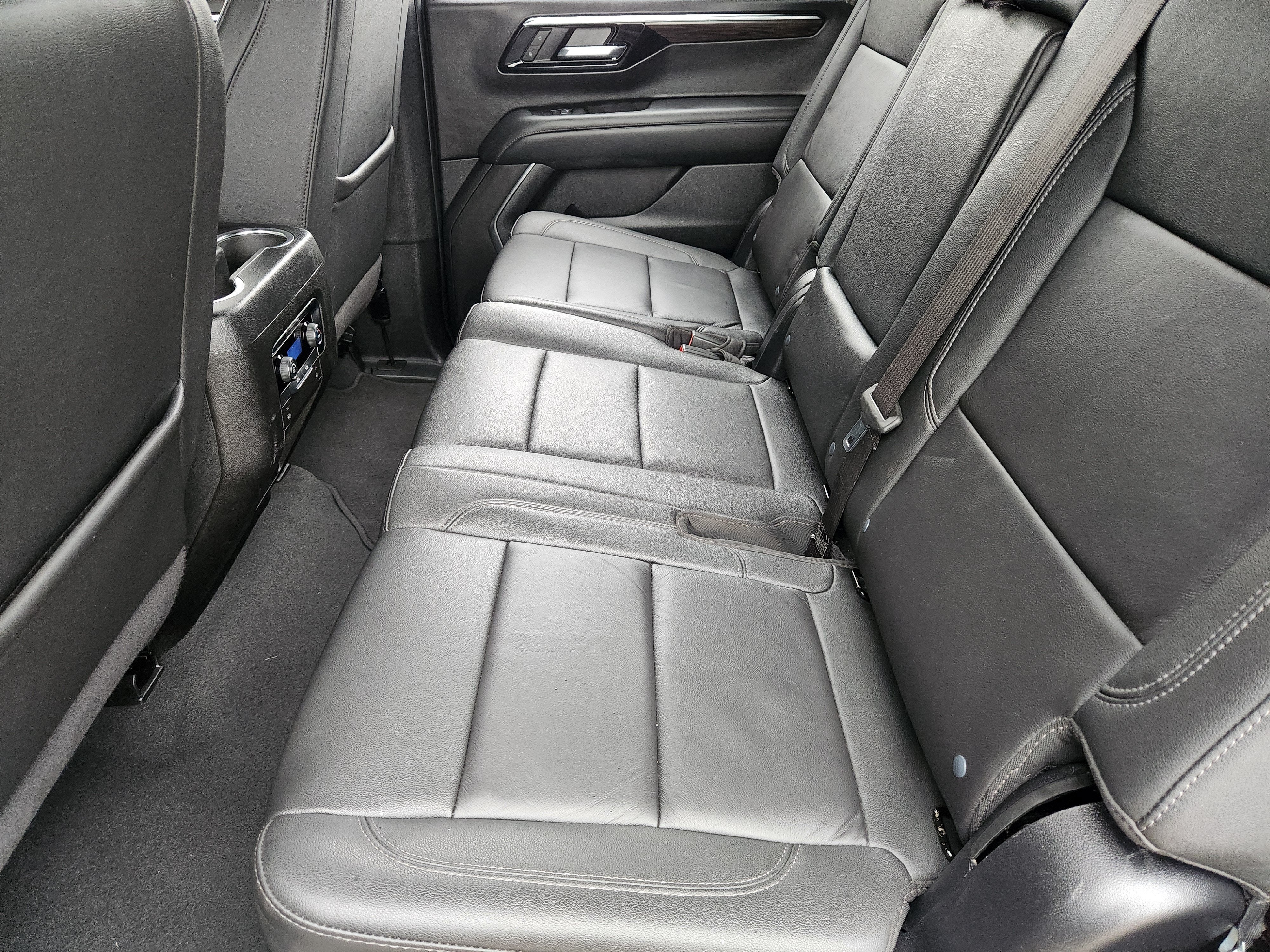 2025 Chevrolet Tahoe LT - Photo 28