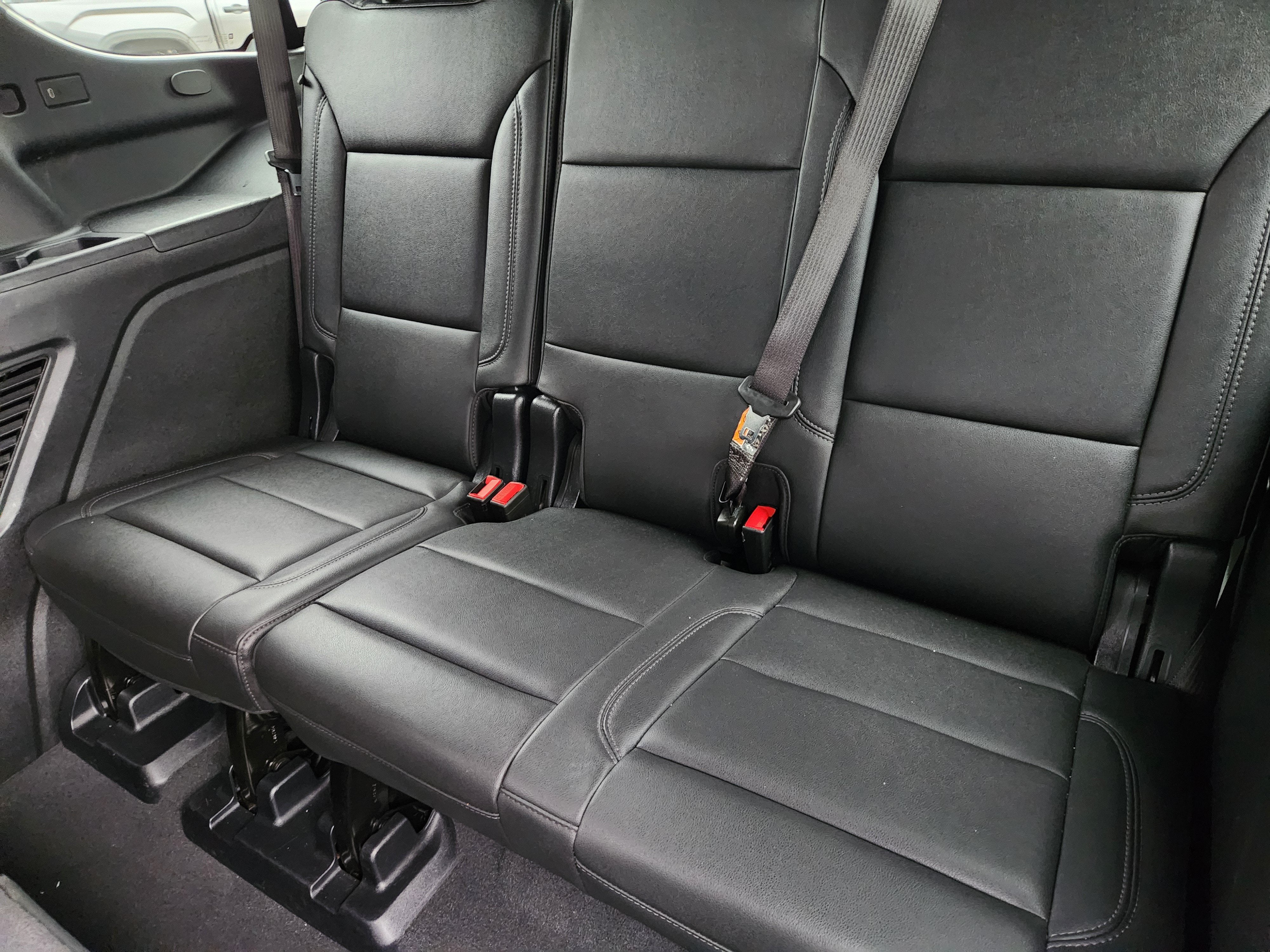 2025 Chevrolet Tahoe LT - Photo 29