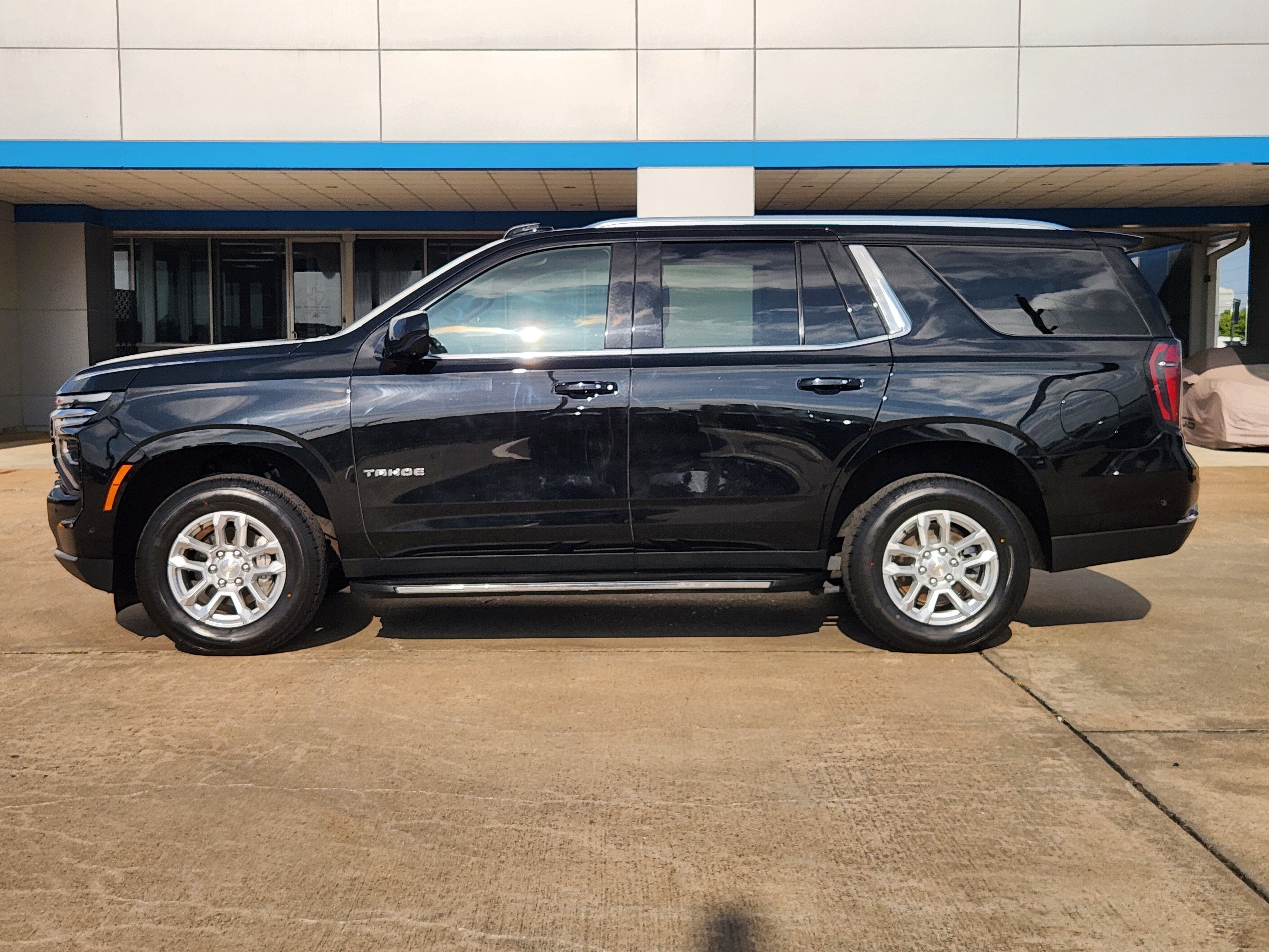 2025 Chevrolet Tahoe LT
