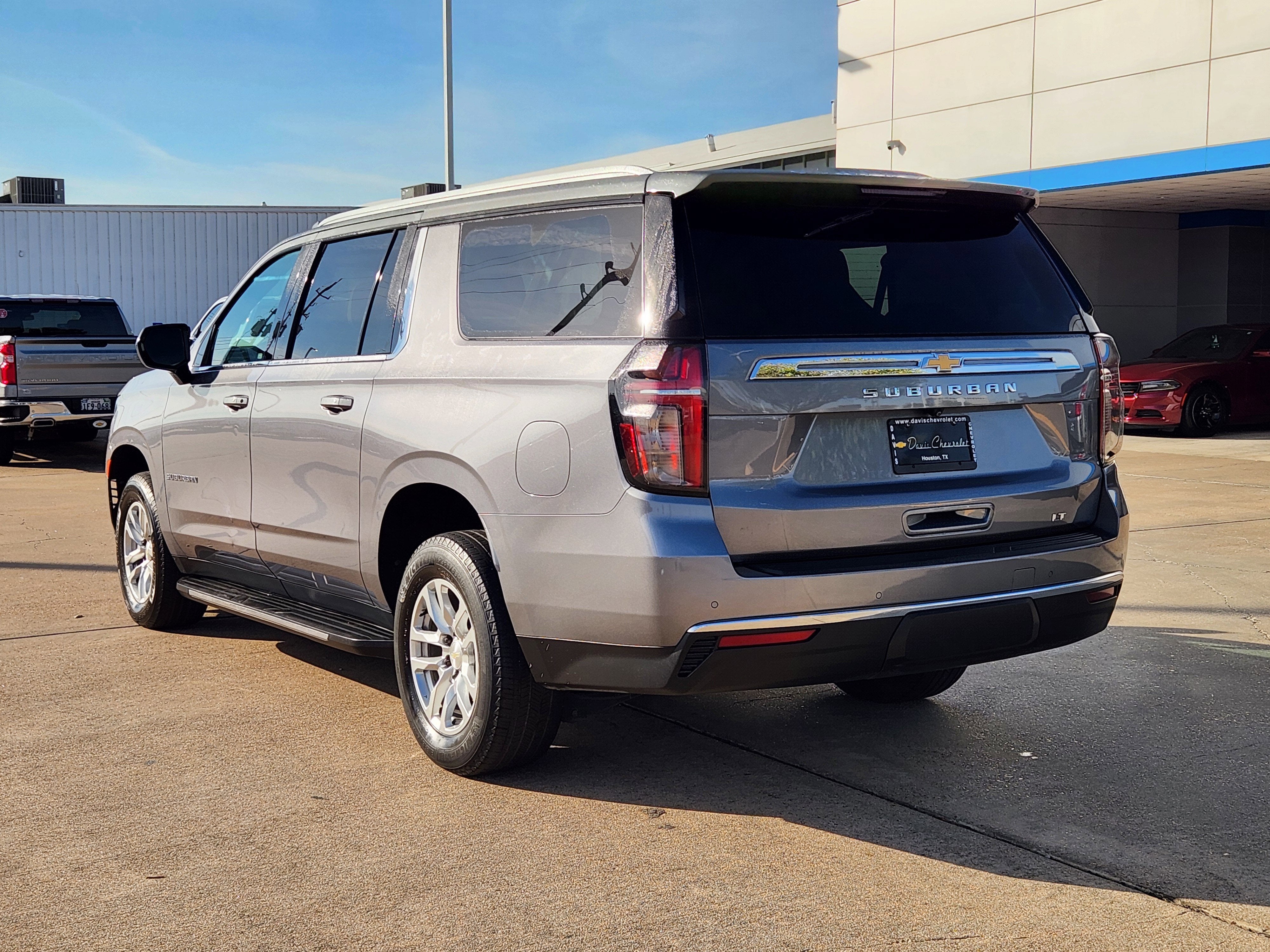 2021 Chevrolet Suburban LT