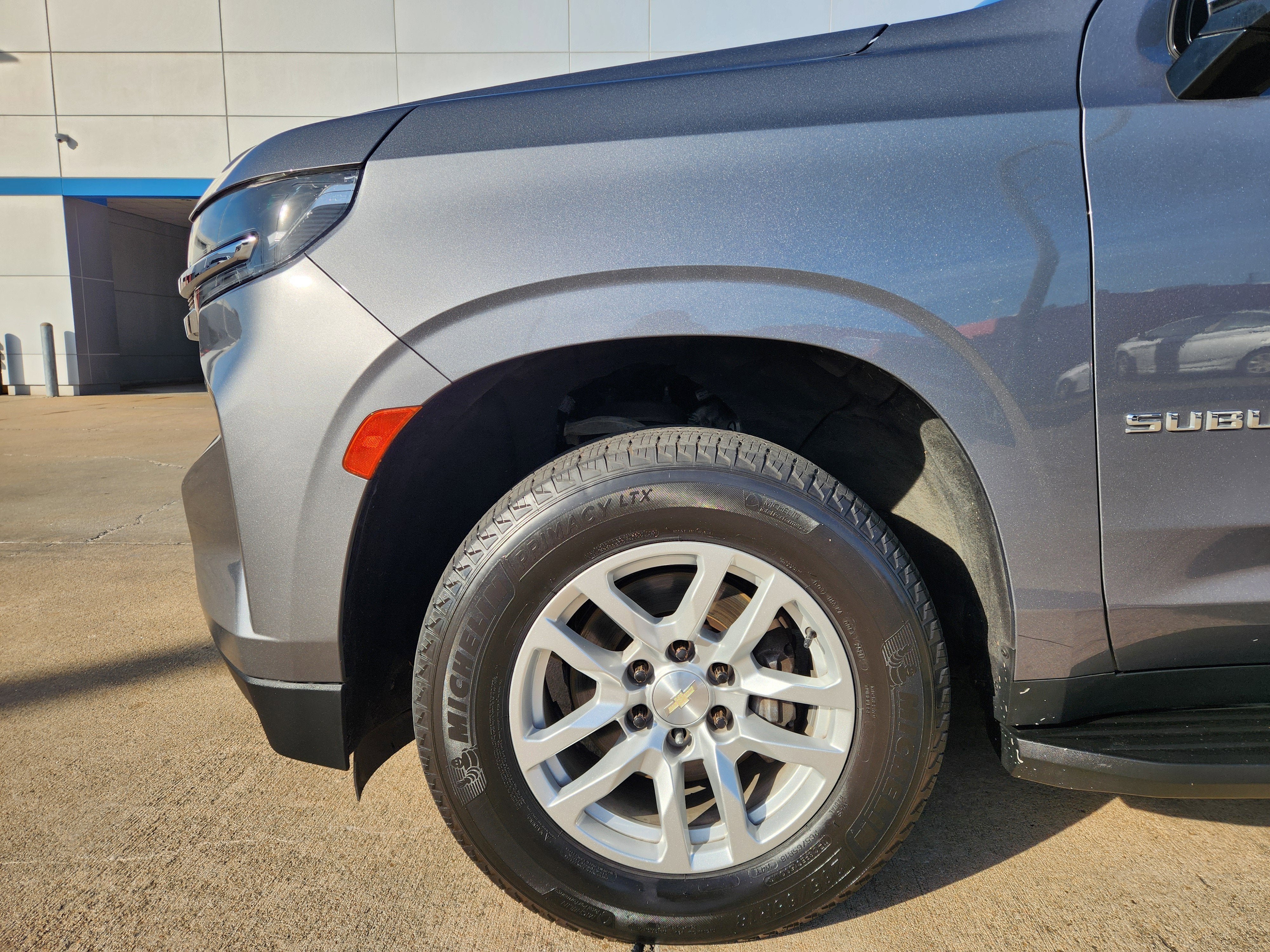 2021 Chevrolet Suburban LT