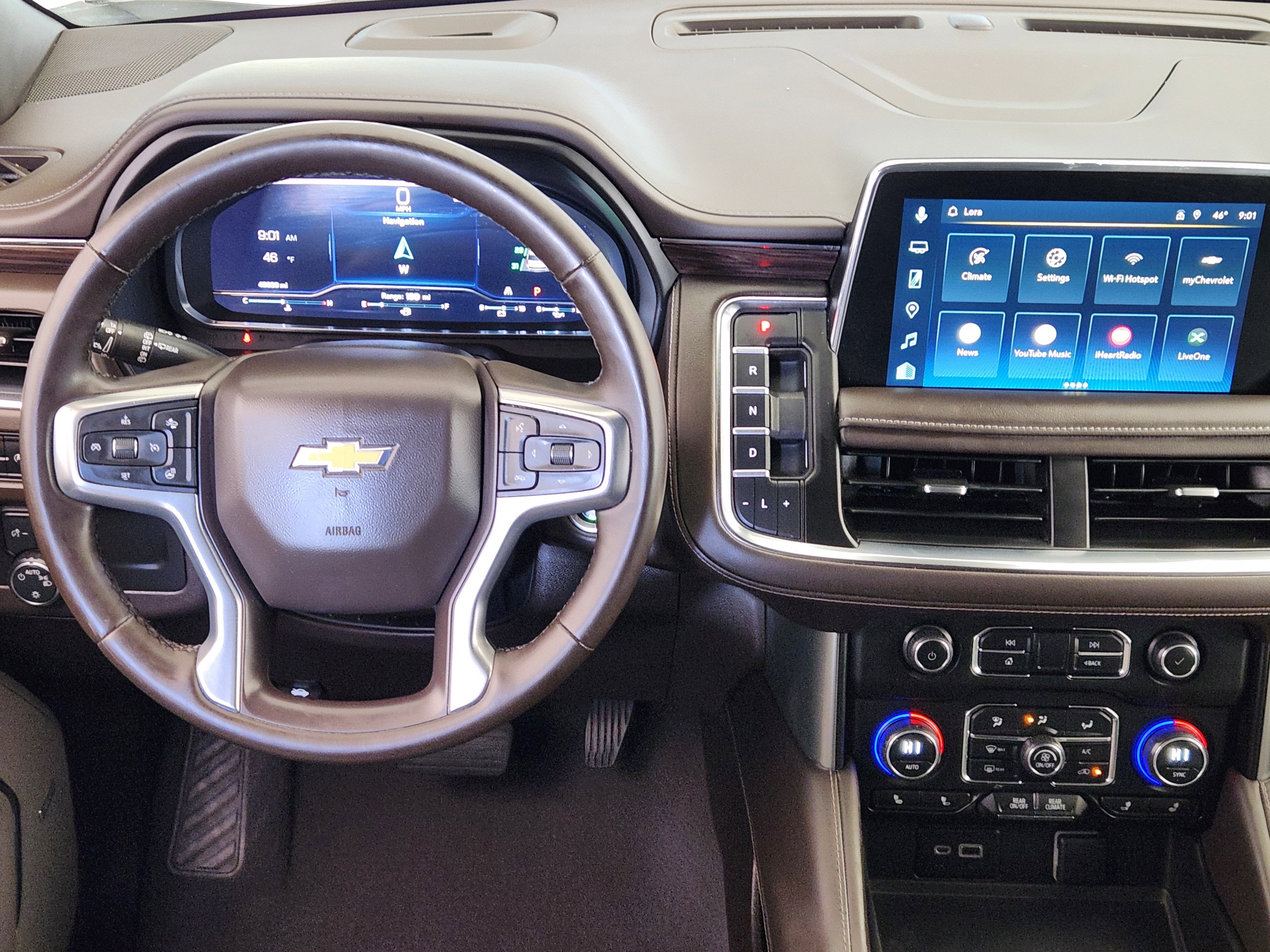 2023 Chevrolet Suburban LT