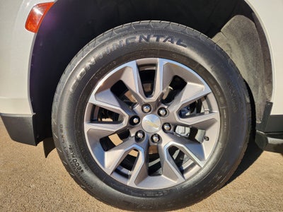 2023 Chevrolet Suburban LT