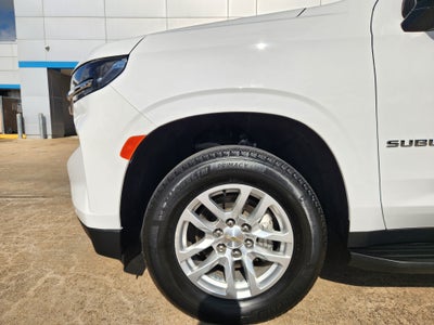 2024 Chevrolet Suburban LT