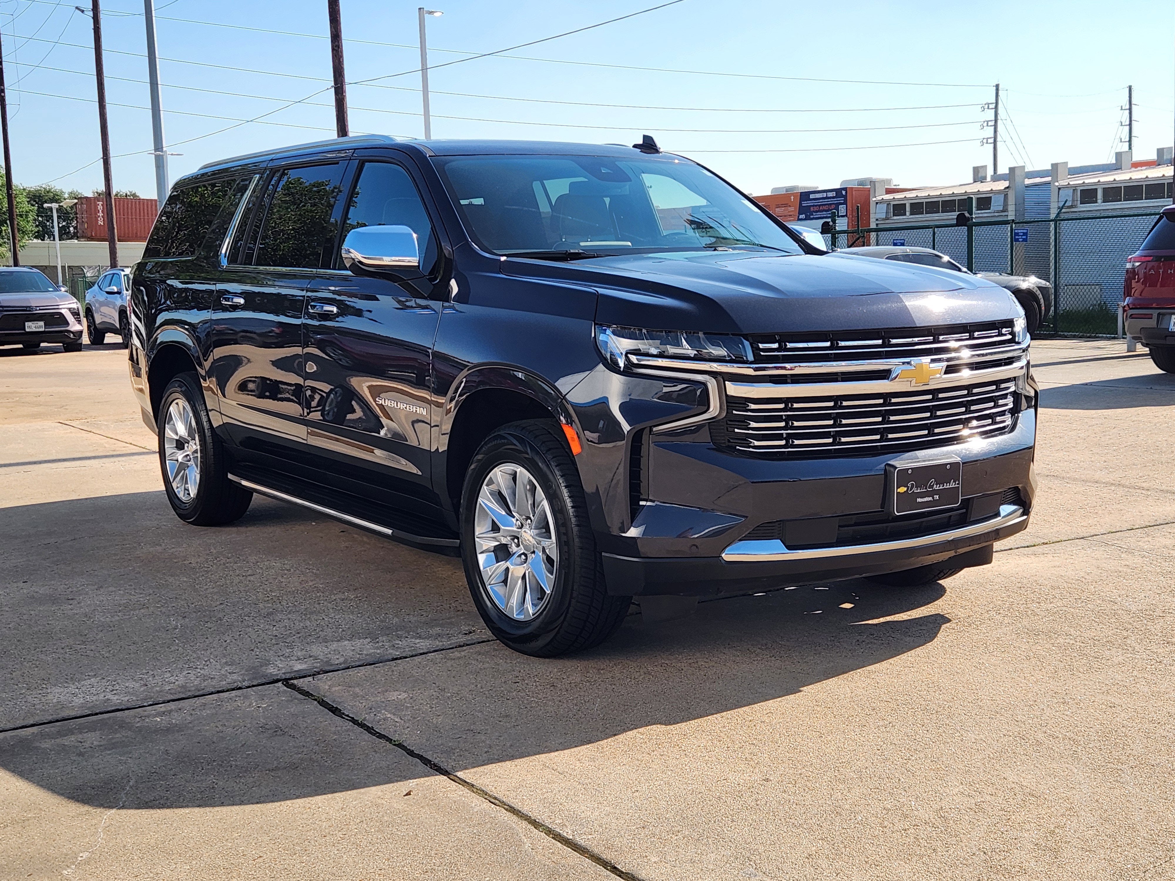 2023 Chevrolet Suburban Premier