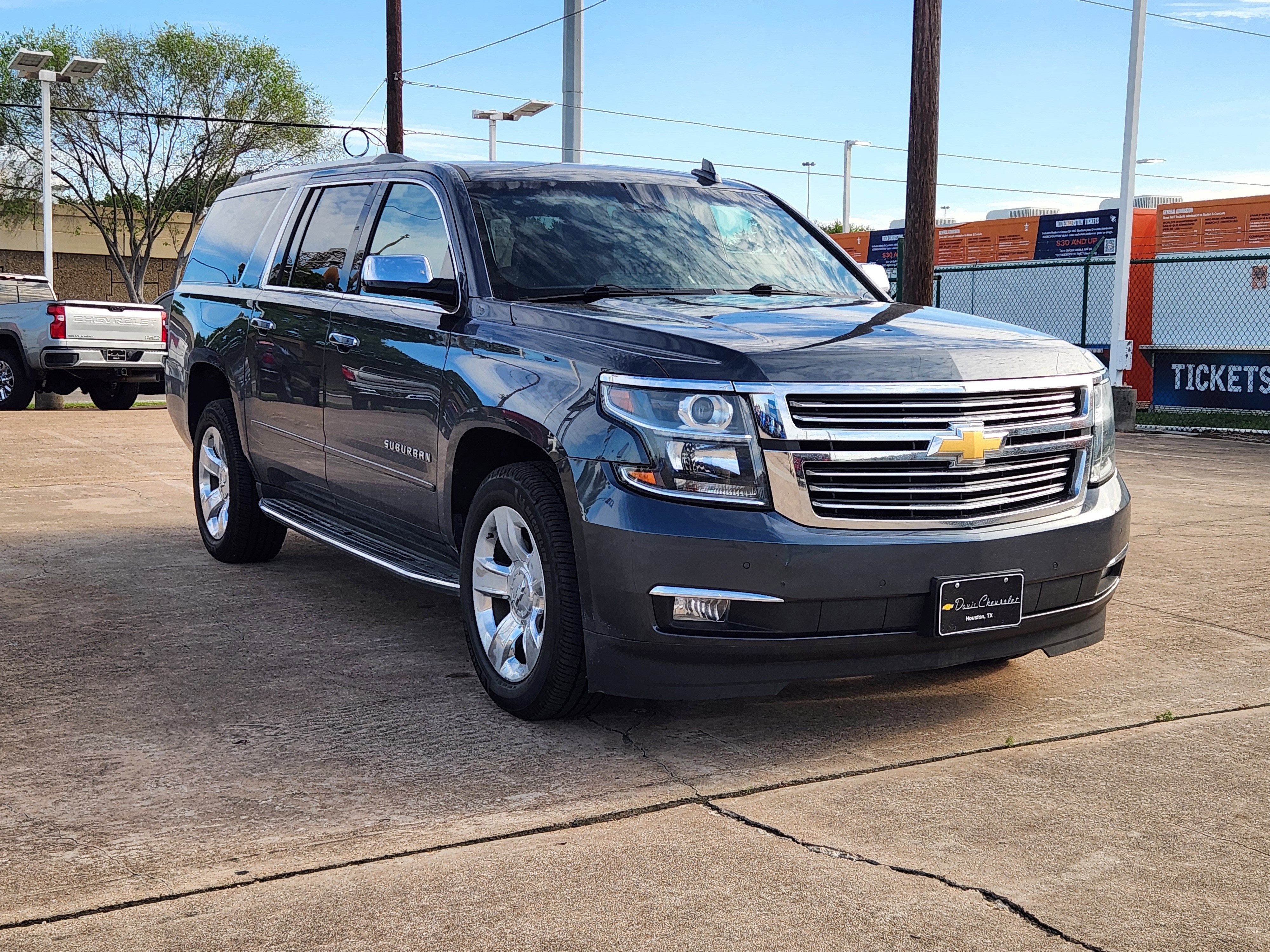 2019 Chevrolet Suburban Premier