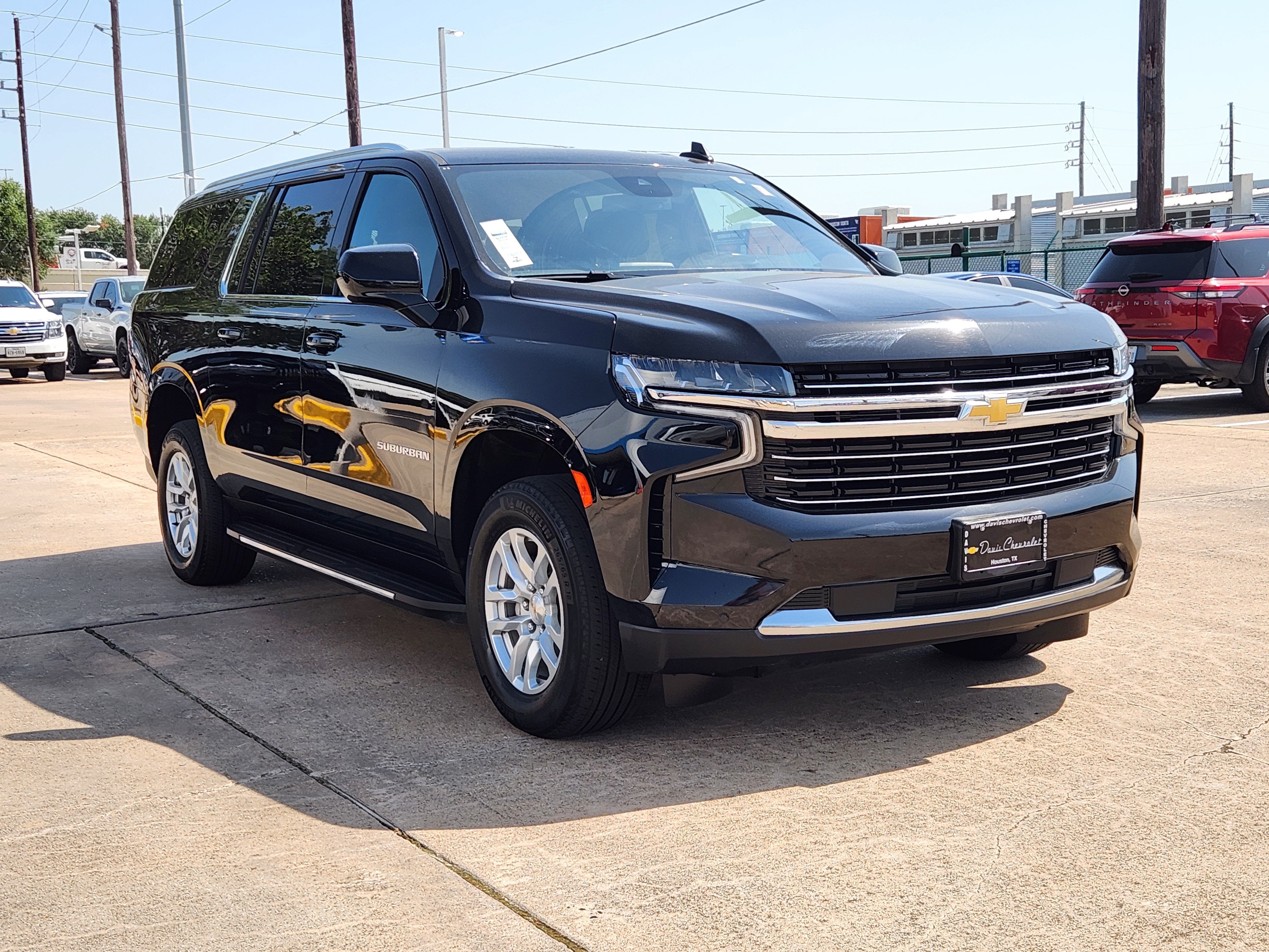 2024 Chevrolet Suburban LT